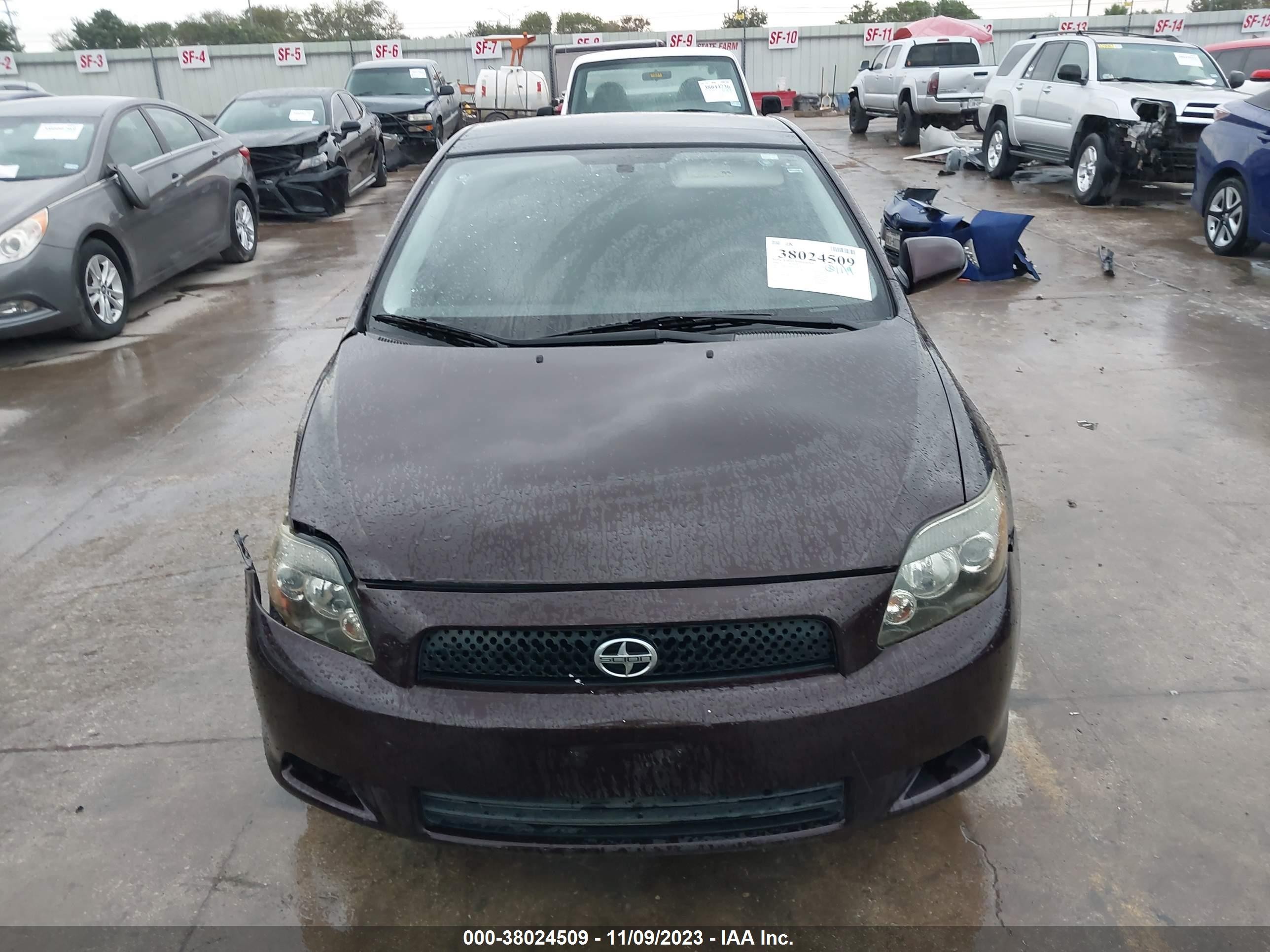 Photo 11 VIN: JTKDE167080227304 - SCION TC 