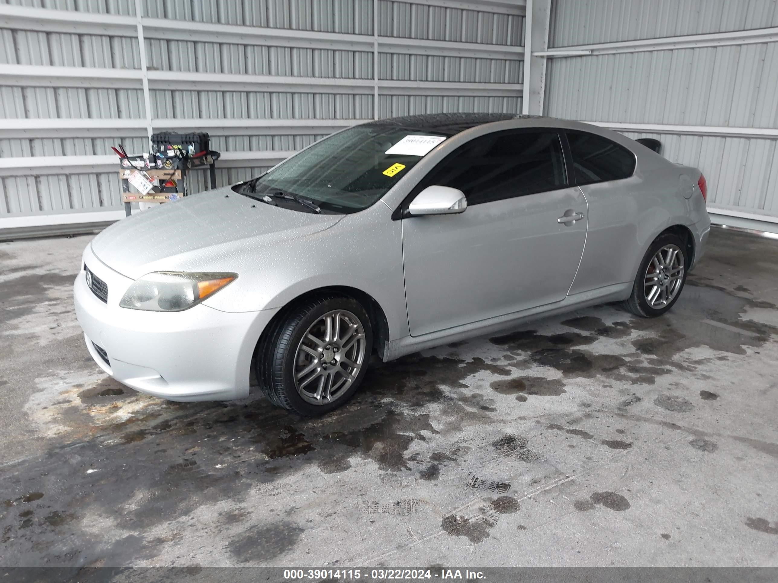 Photo 1 VIN: JTKDE167080234253 - SCION TC 