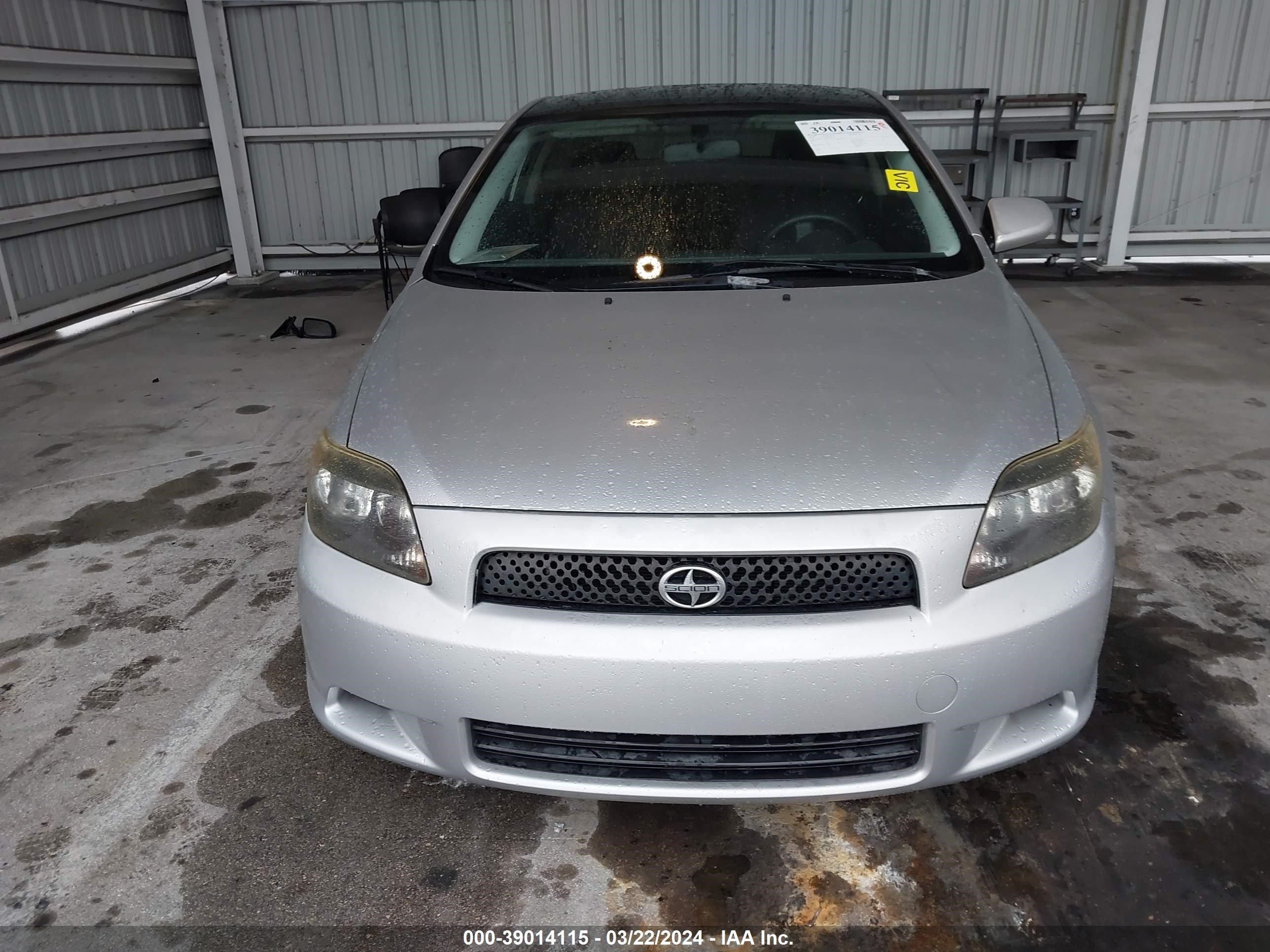 Photo 12 VIN: JTKDE167080234253 - SCION TC 