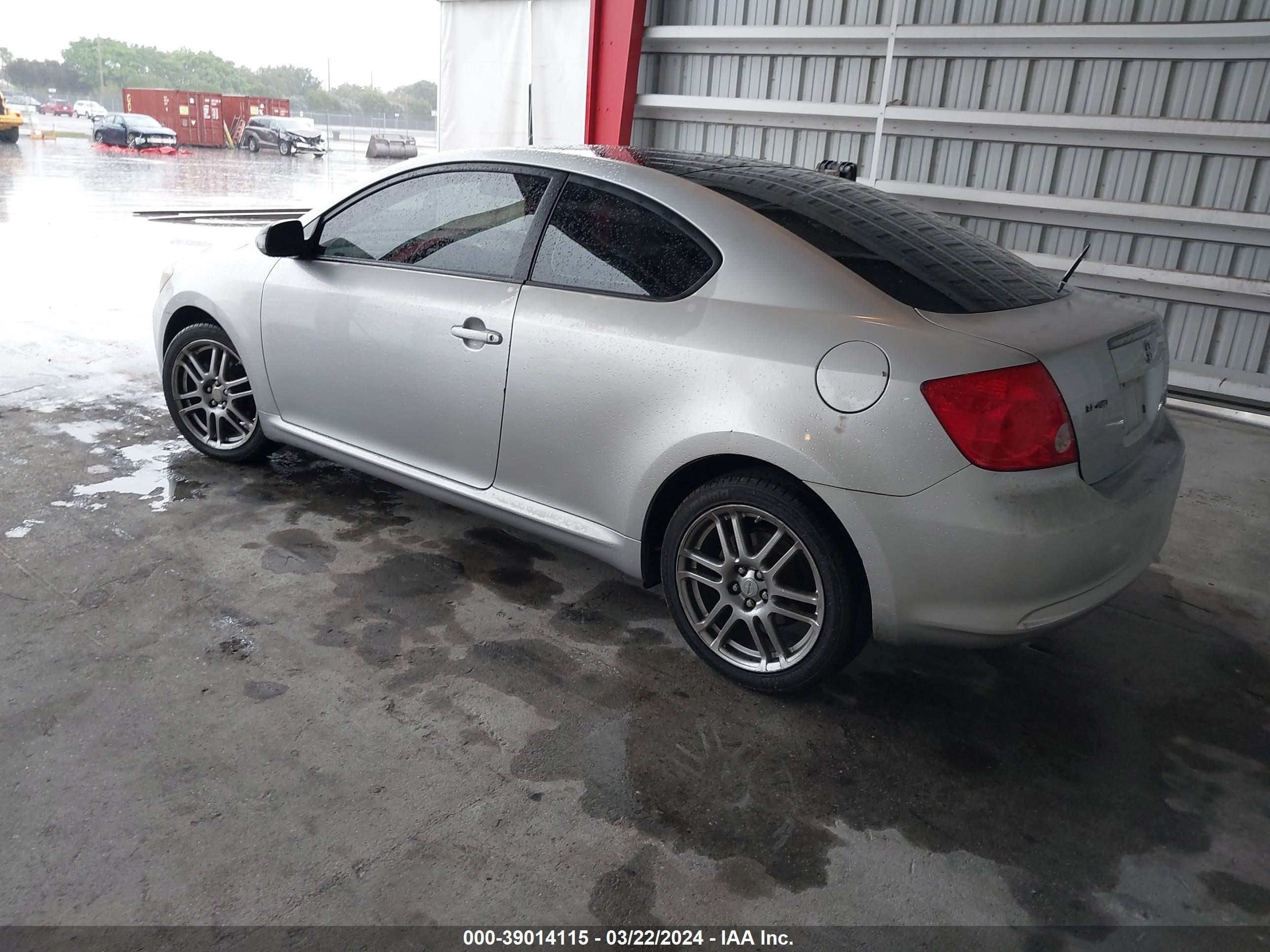 Photo 2 VIN: JTKDE167080234253 - SCION TC 