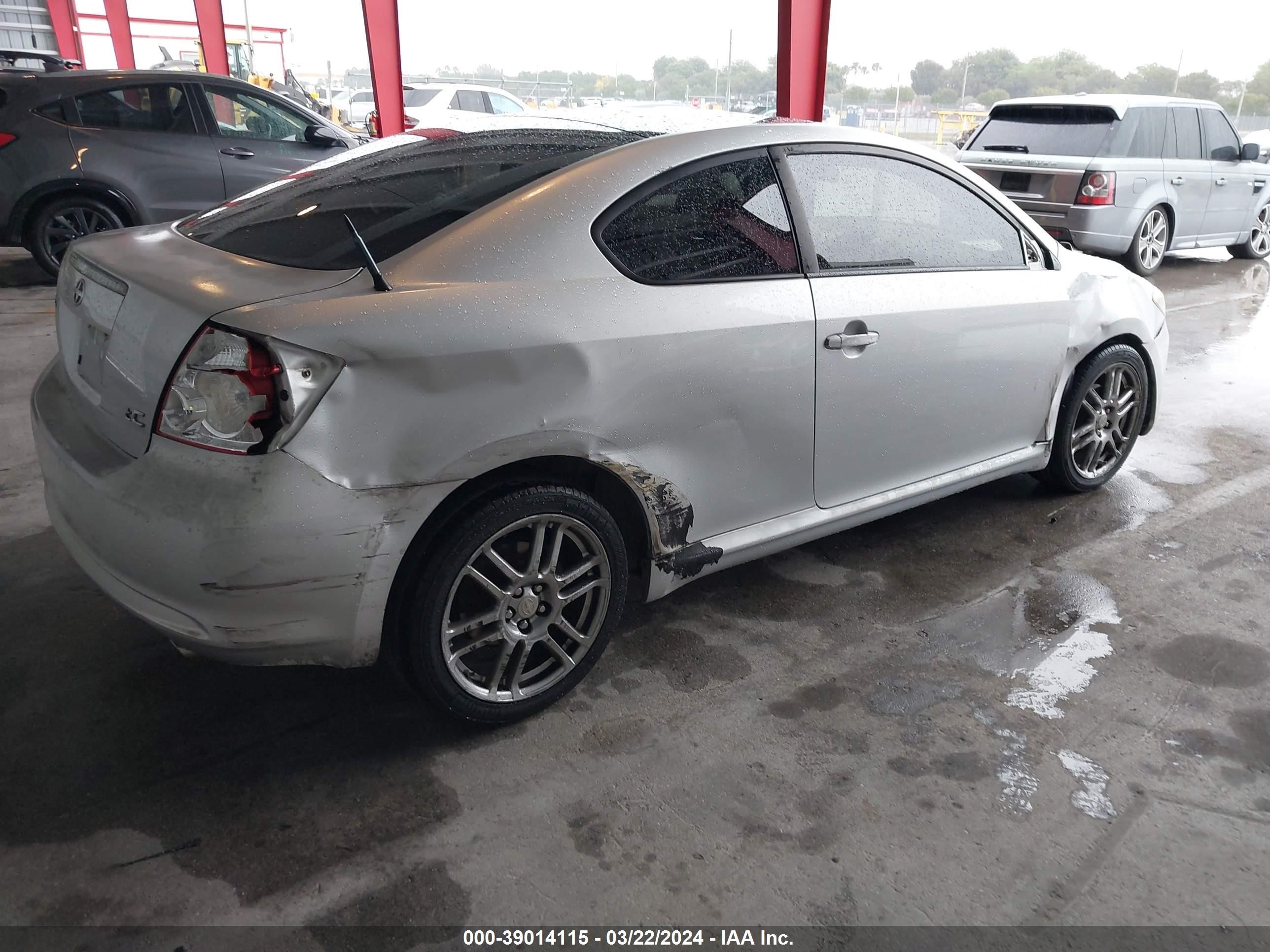 Photo 3 VIN: JTKDE167080234253 - SCION TC 