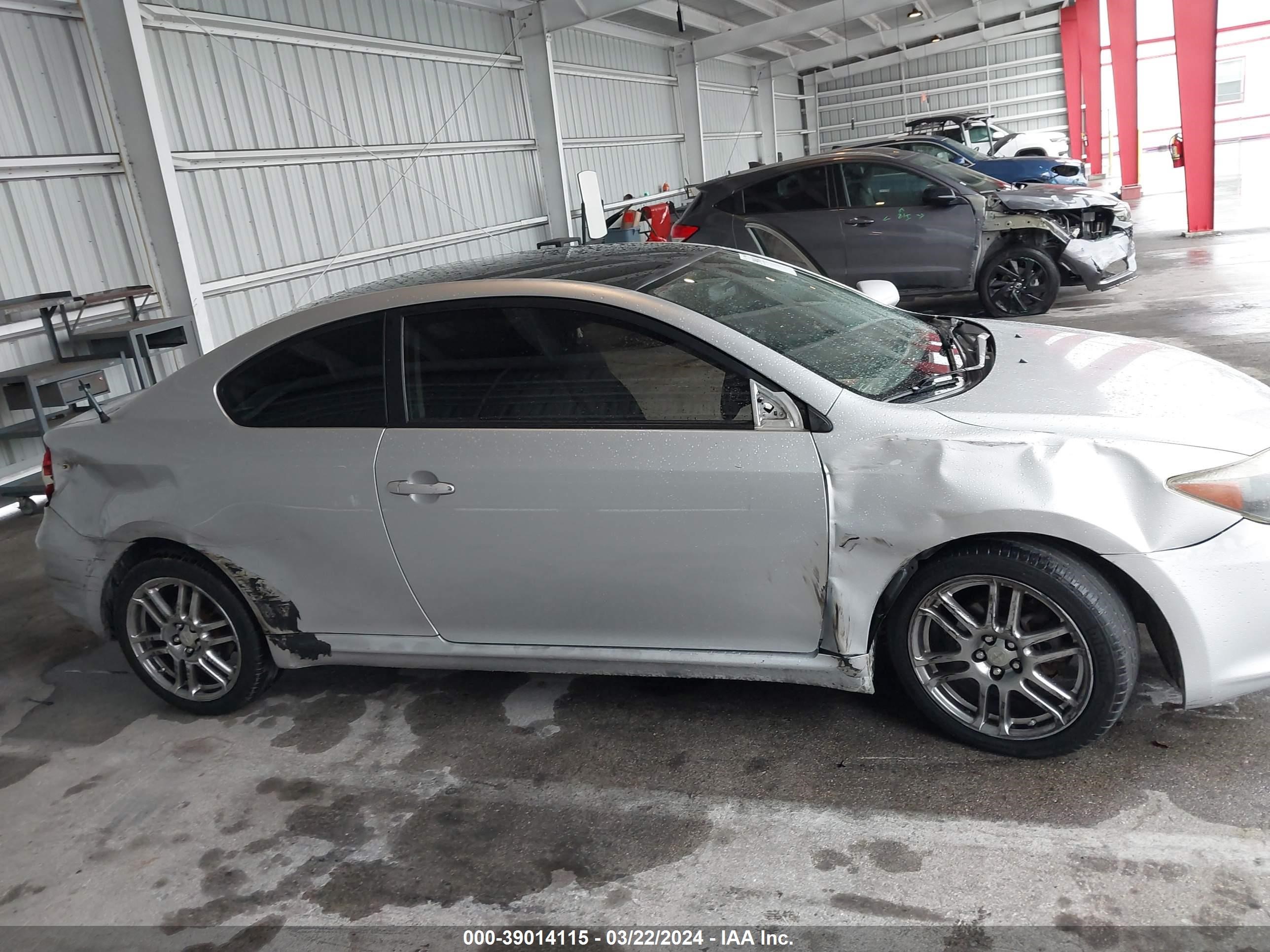 Photo 5 VIN: JTKDE167080234253 - SCION TC 