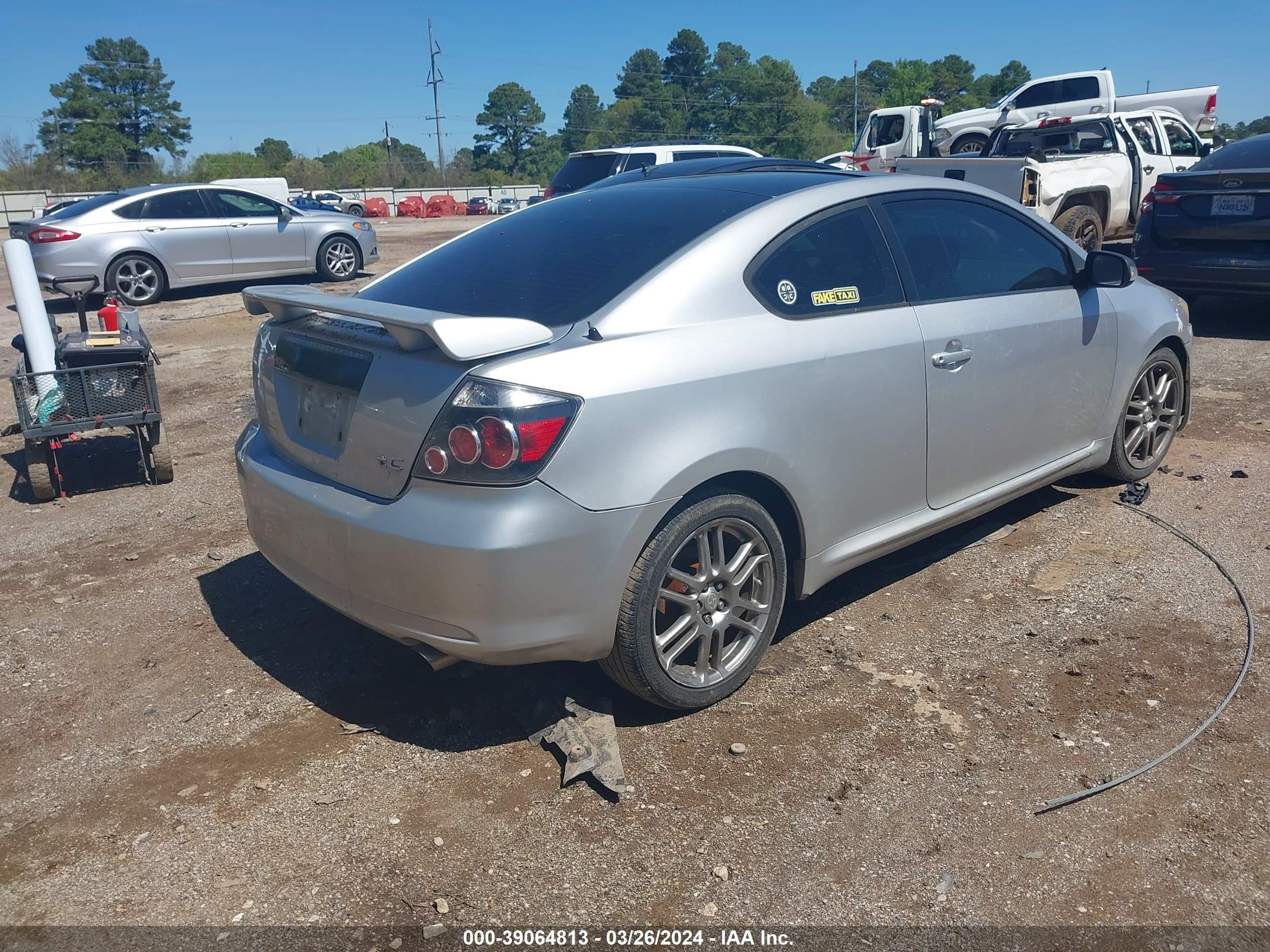 Photo 3 VIN: JTKDE167080242188 - SCION TC 