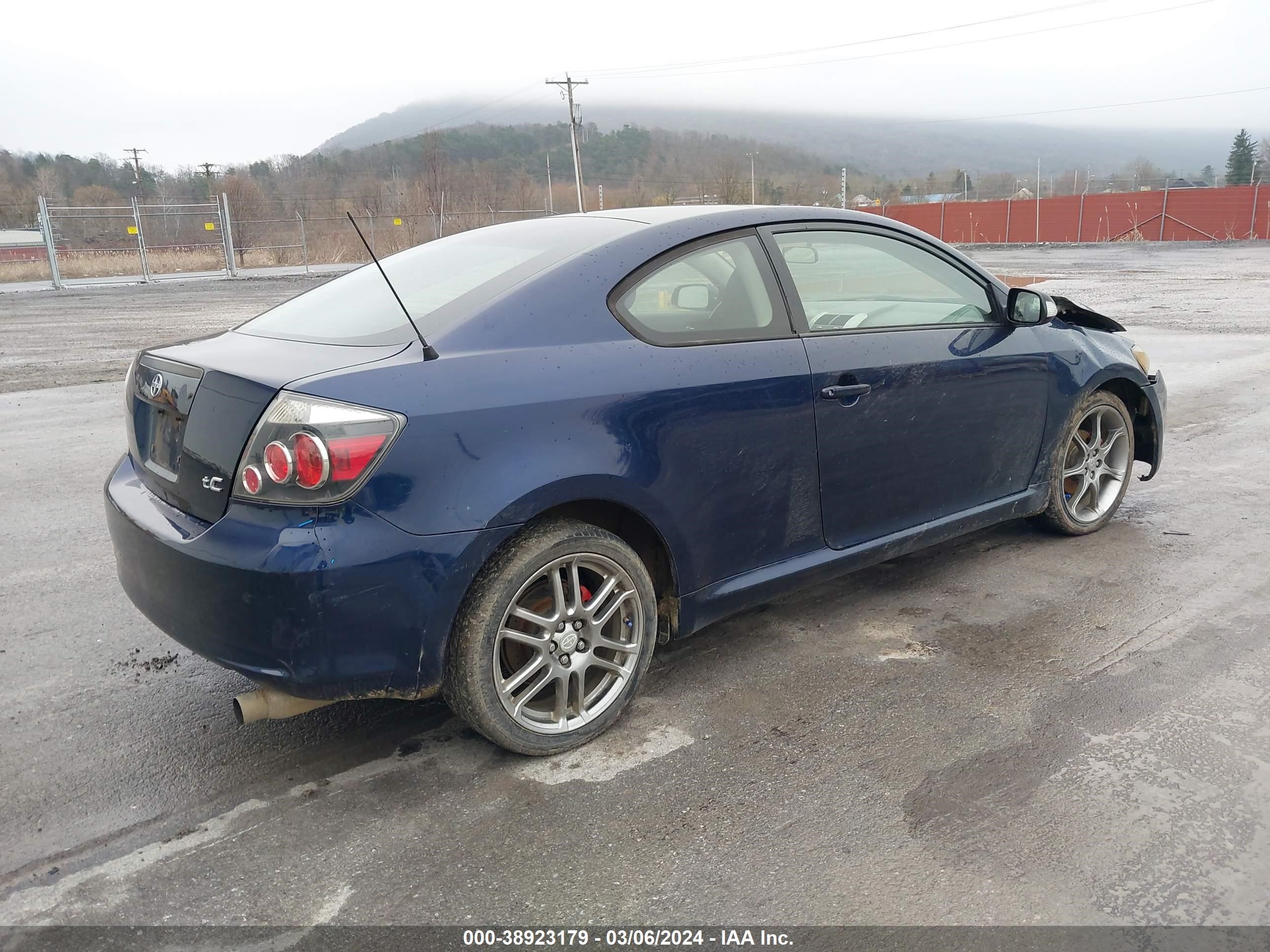 Photo 3 VIN: JTKDE167080243891 - SCION TC 