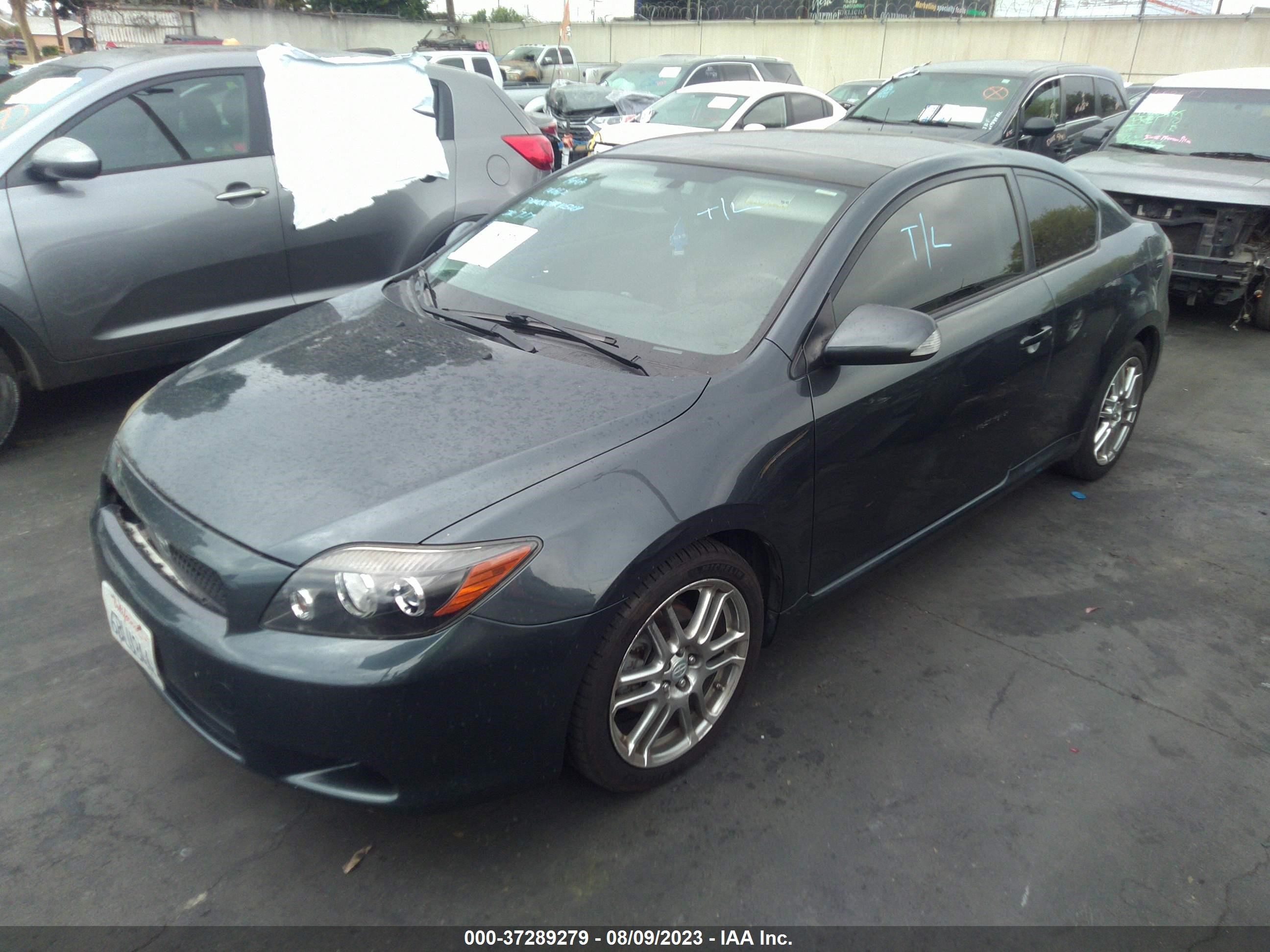 Photo 1 VIN: JTKDE167180230180 - SCION TC 