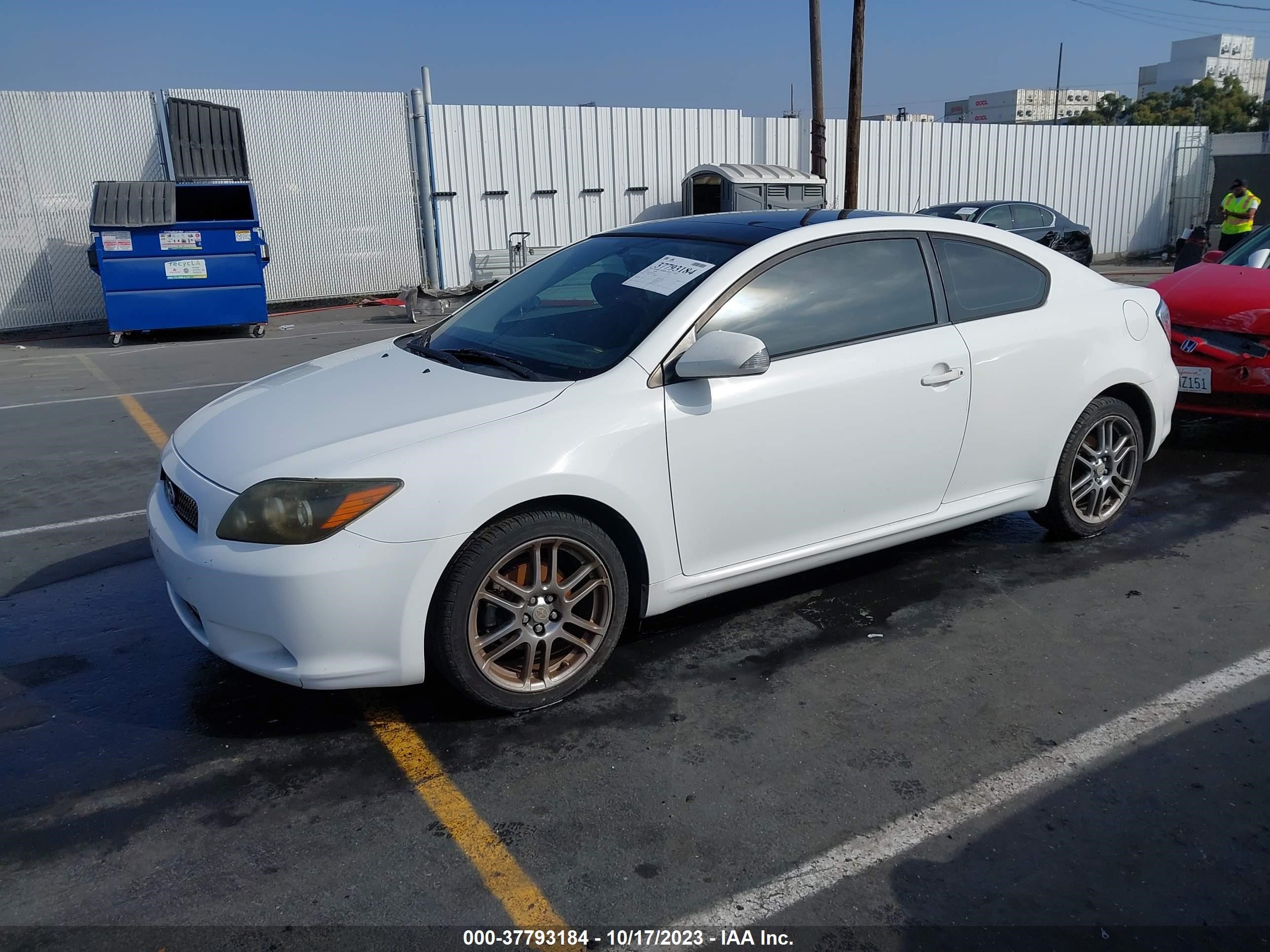 Photo 1 VIN: JTKDE167180262868 - SCION TC 