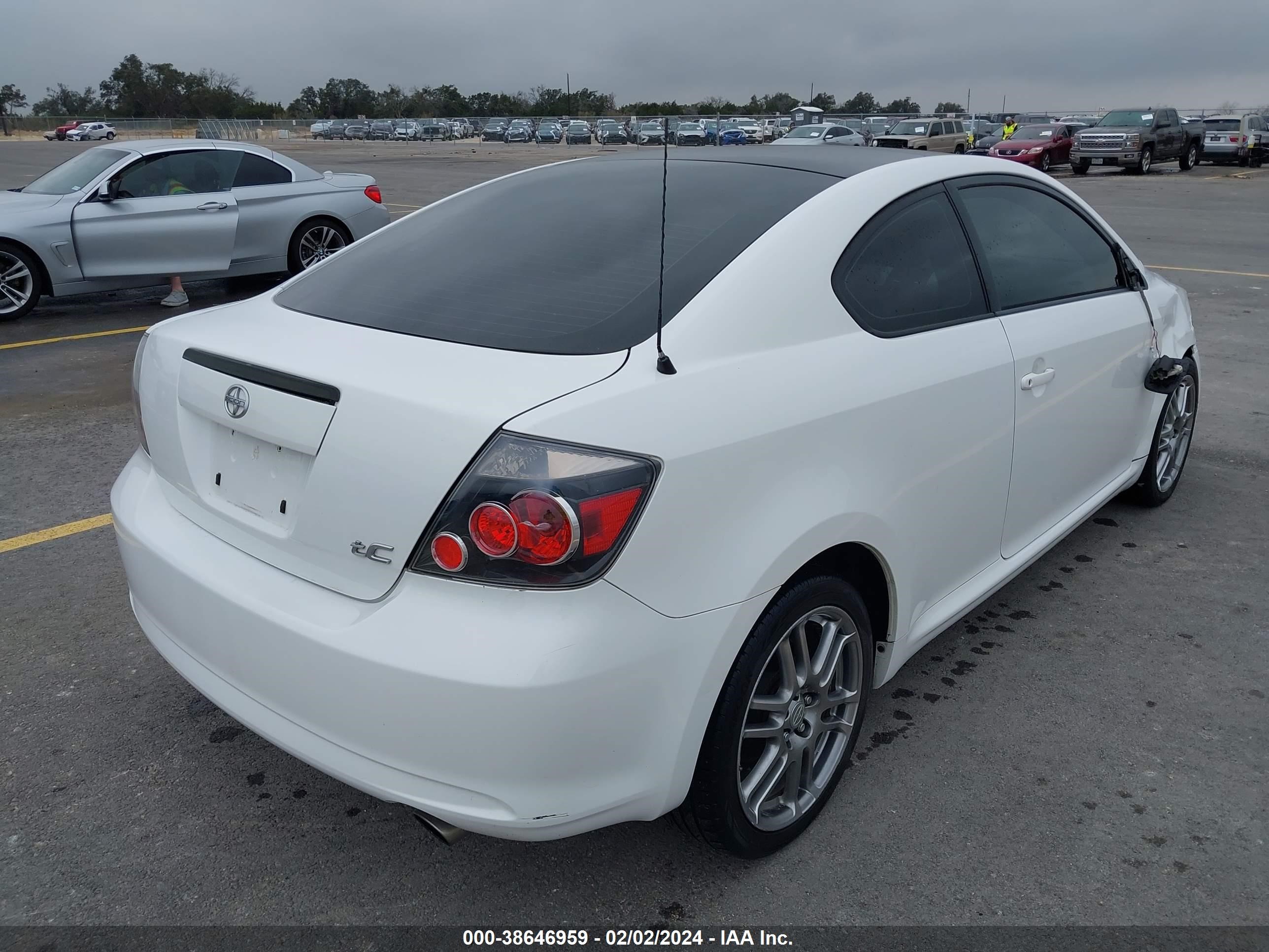 Photo 3 VIN: JTKDE167190279512 - SCION TC 