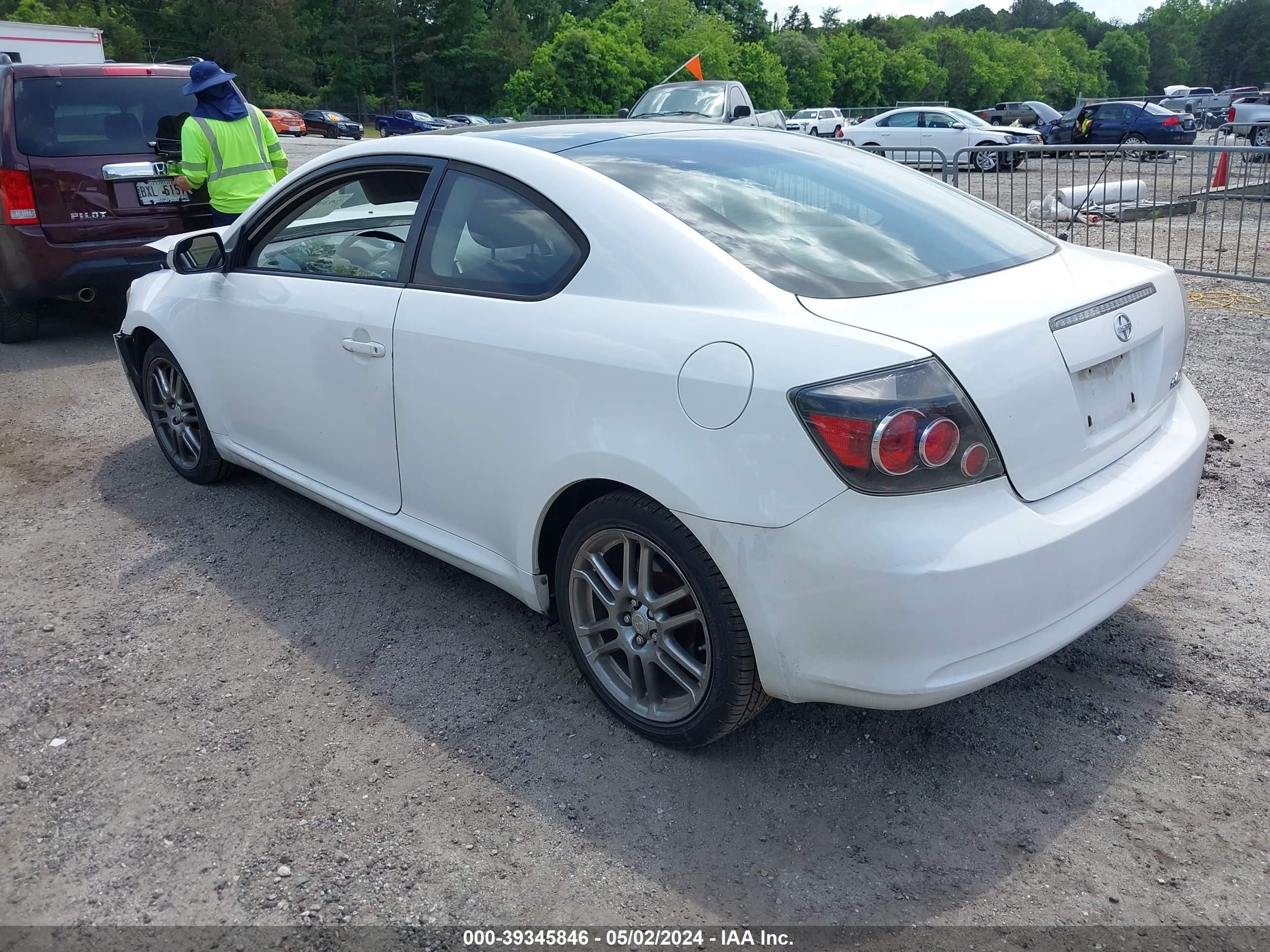 Photo 2 VIN: JTKDE167190280210 - SCION TC 