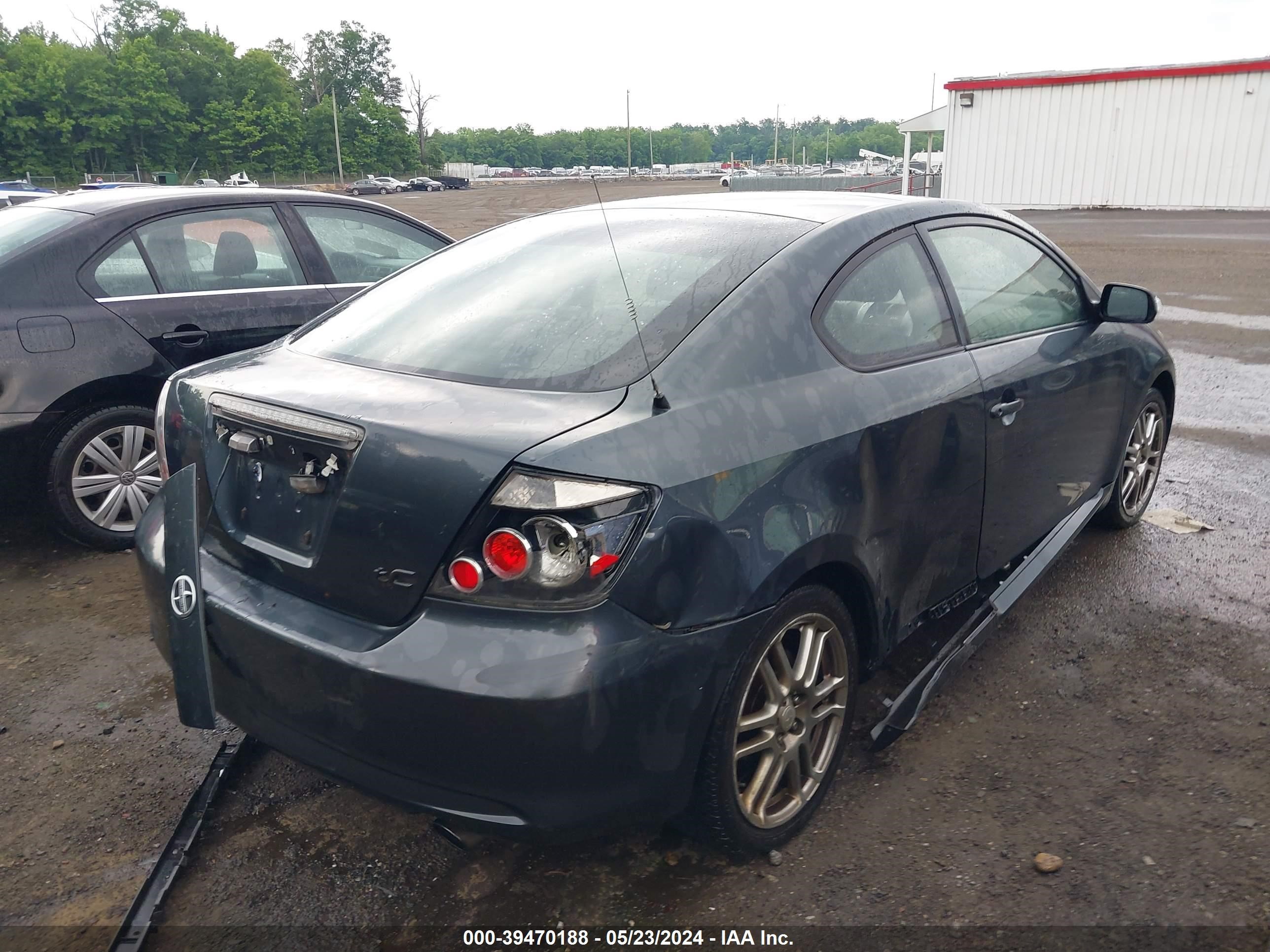 Photo 5 VIN: JTKDE167280252575 - SCION TC 