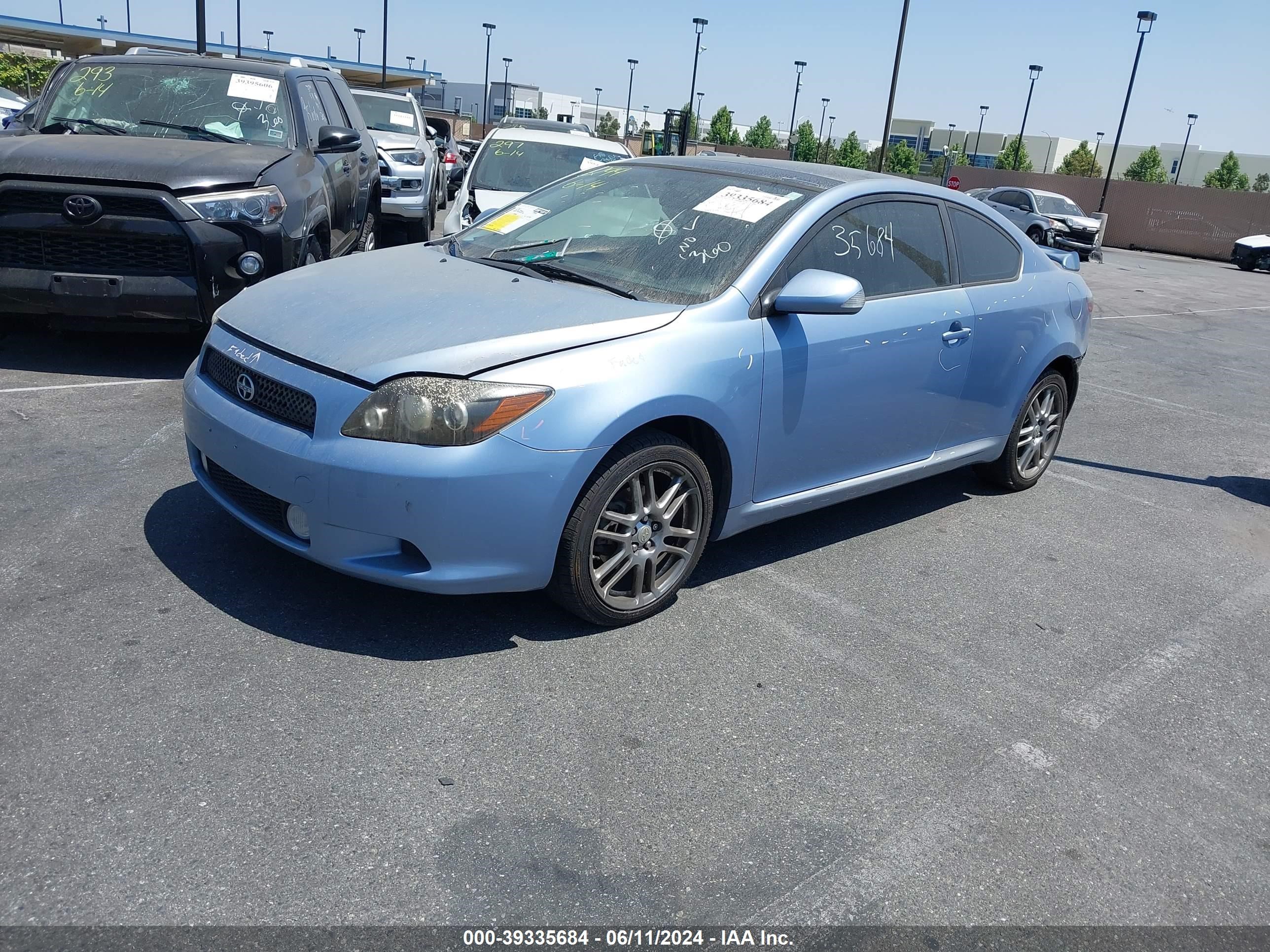 Photo 1 VIN: JTKDE167280271921 - SCION TC 