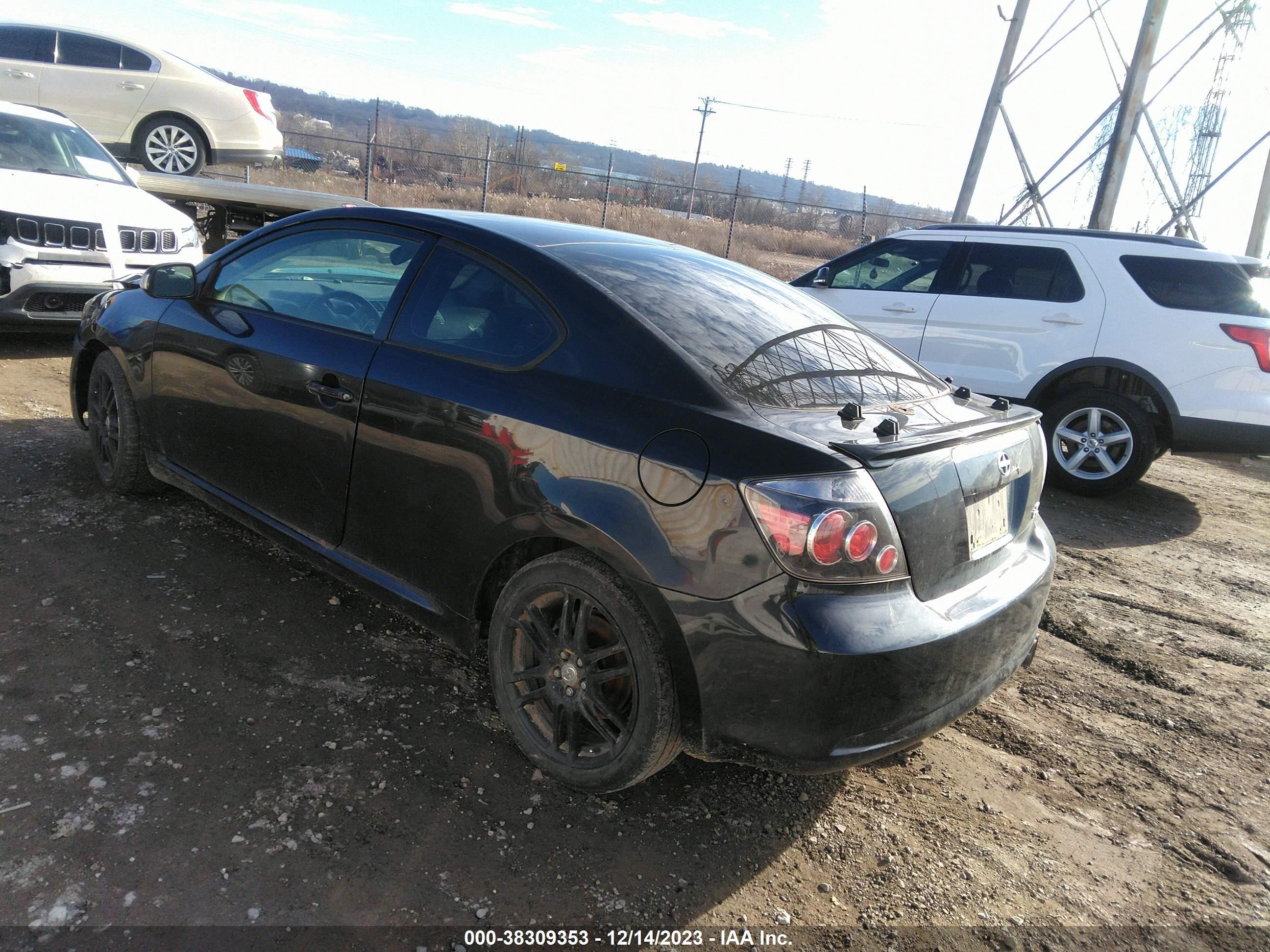 Photo 2 VIN: JTKDE167290283276 - SCION TC 