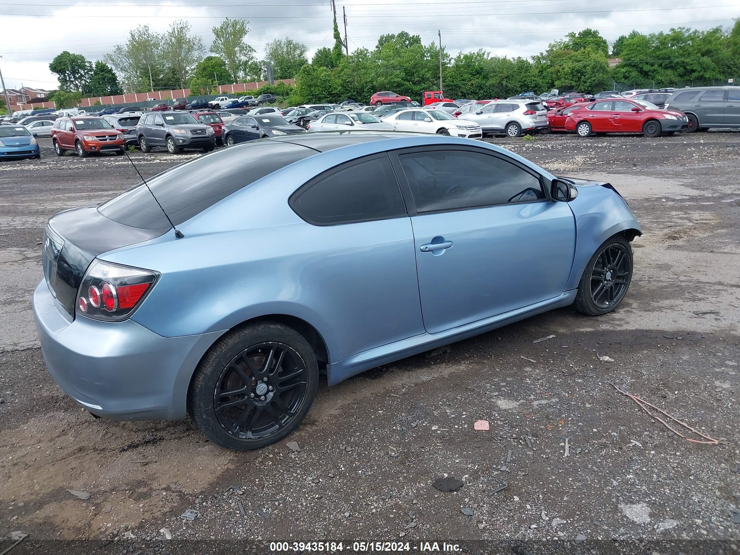 Photo 3 VIN: JTKDE167290285108 - SCION TC 