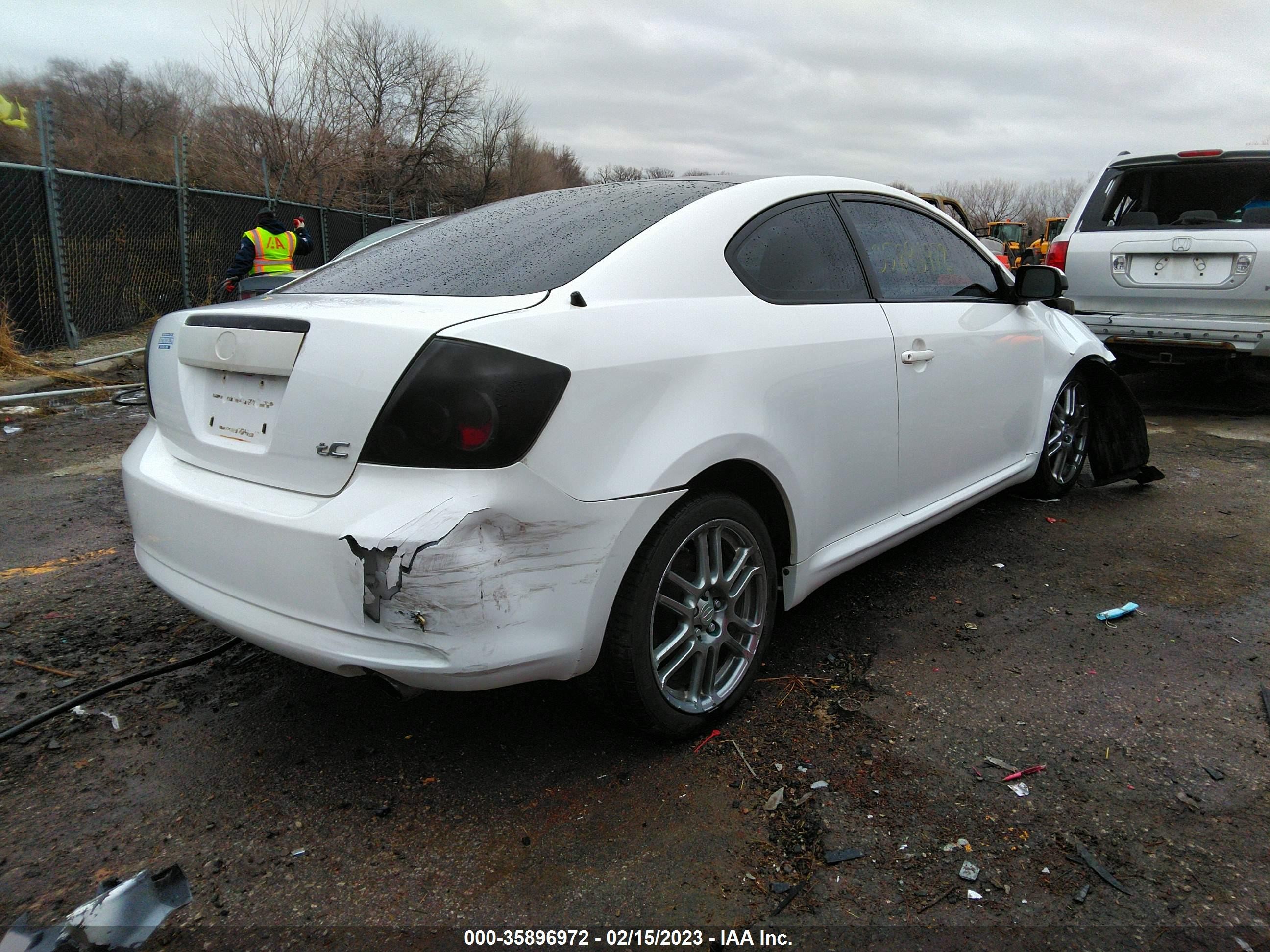 Photo 3 VIN: JTKDE167290291345 - SCION TC 