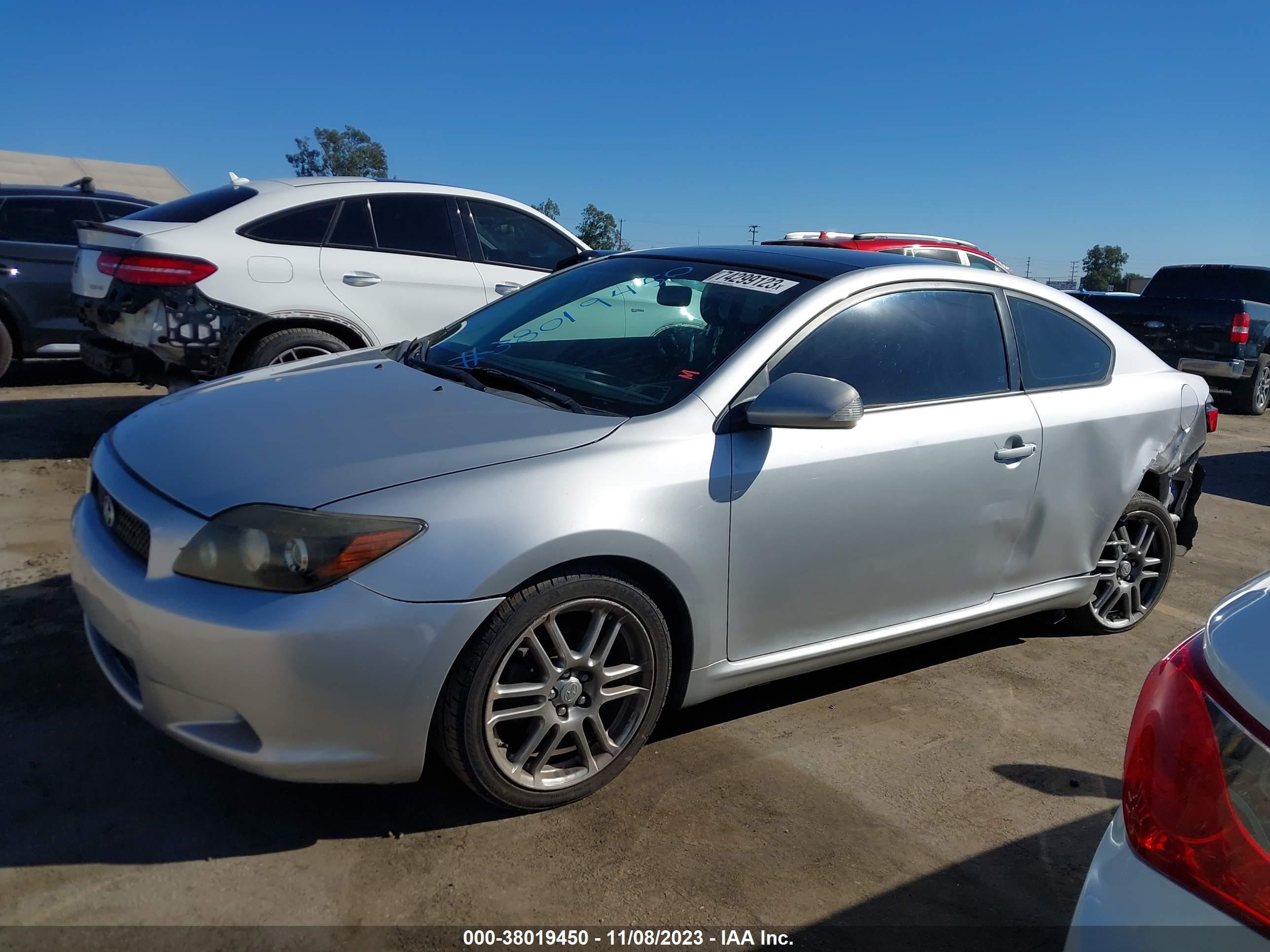 Photo 1 VIN: JTKDE167290292124 - SCION TC 