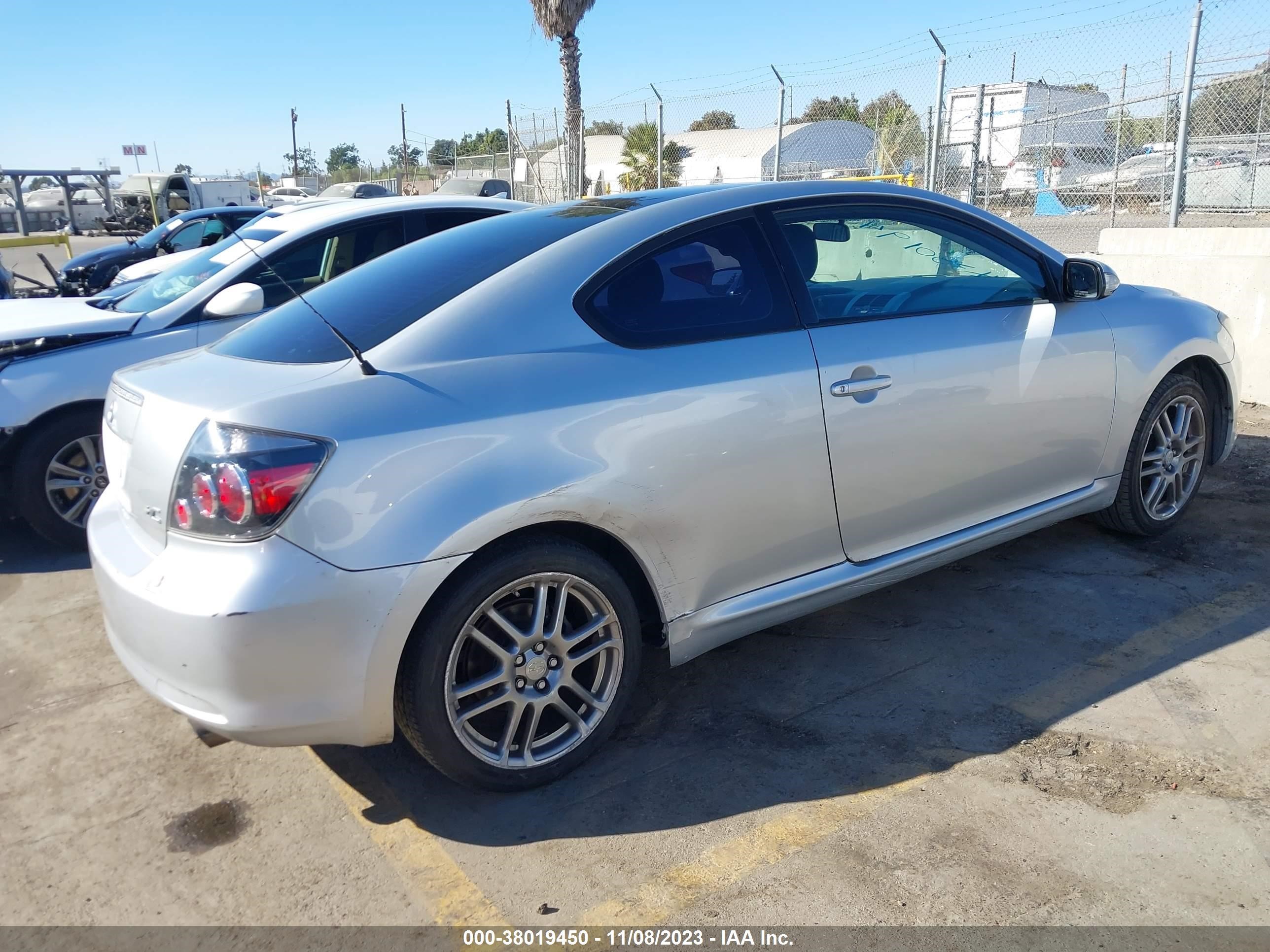 Photo 3 VIN: JTKDE167290292124 - SCION TC 