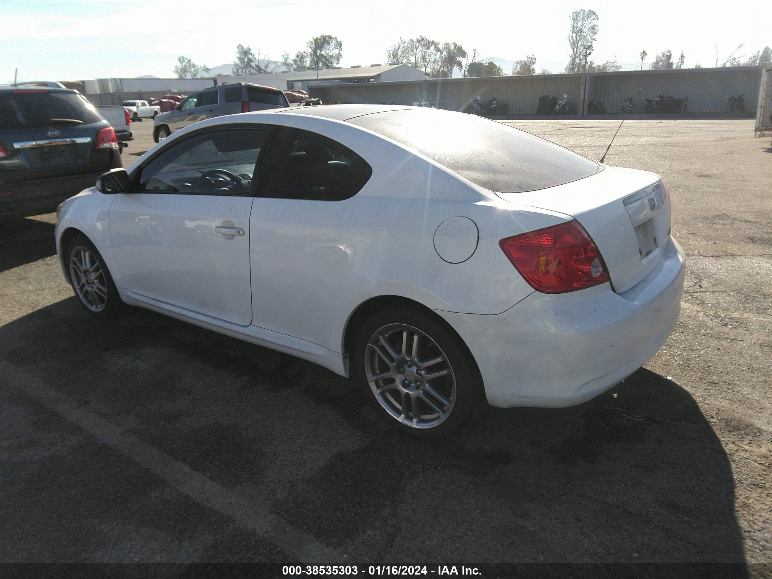 Photo 2 VIN: JTKDE167470155473 - SCION TC 