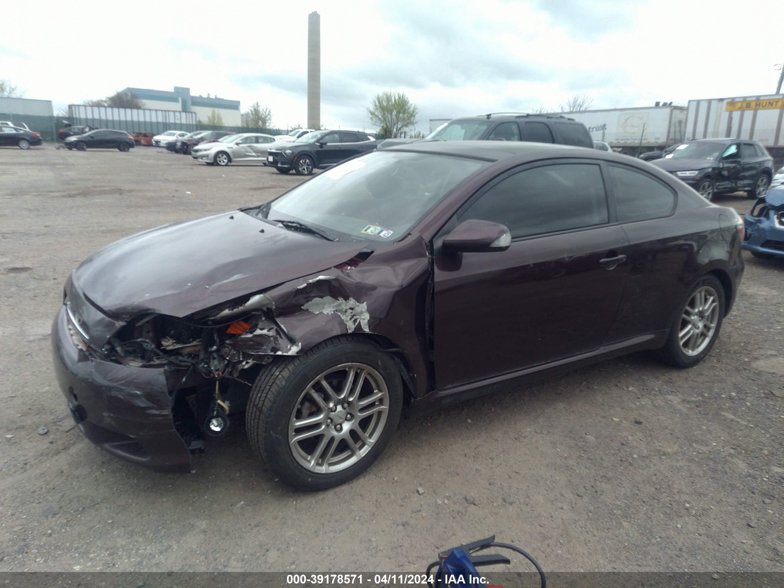 Photo 5 VIN: JTKDE167480227743 - SCION TC 