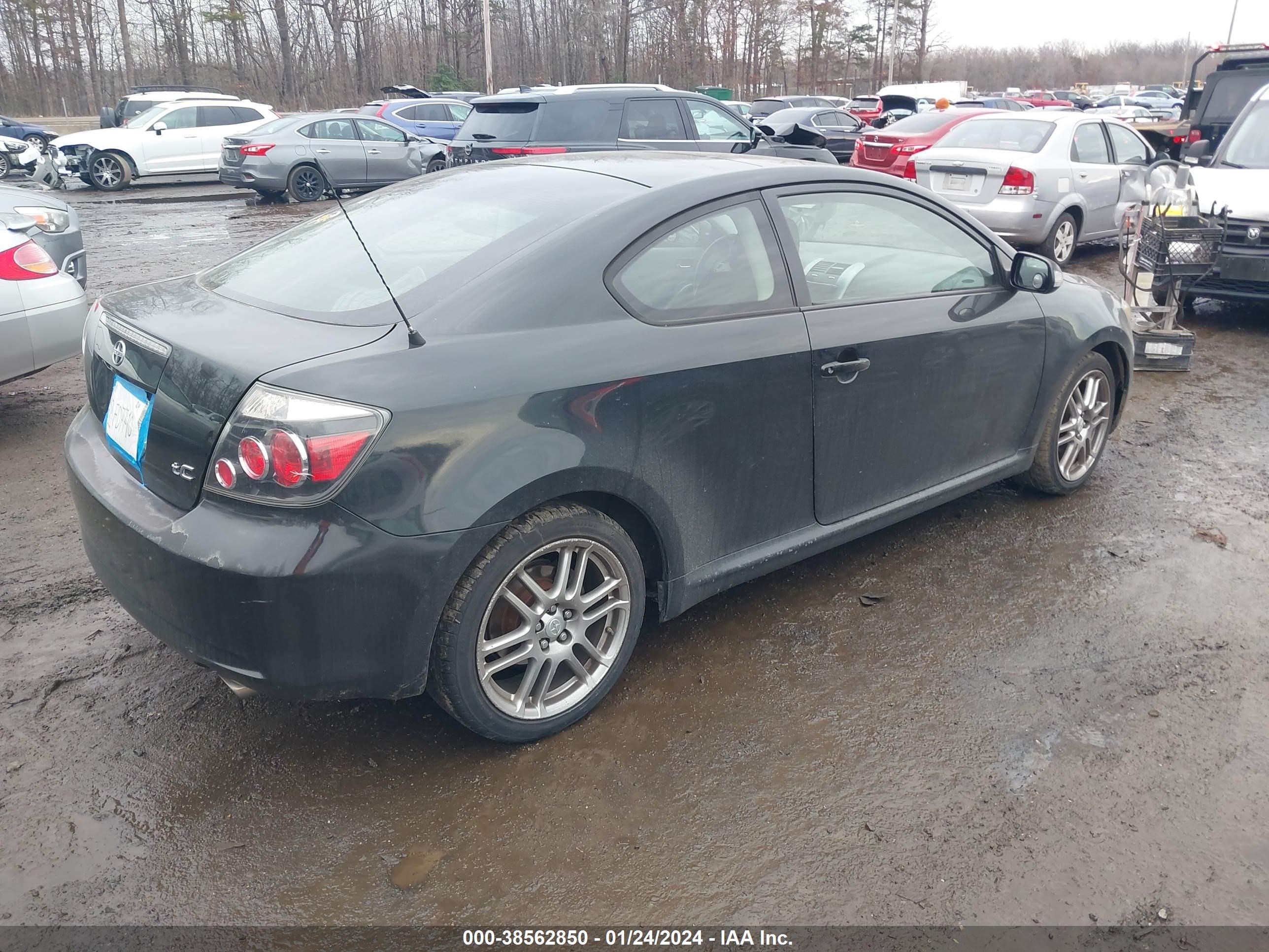 Photo 3 VIN: JTKDE167480229931 - SCION TC 