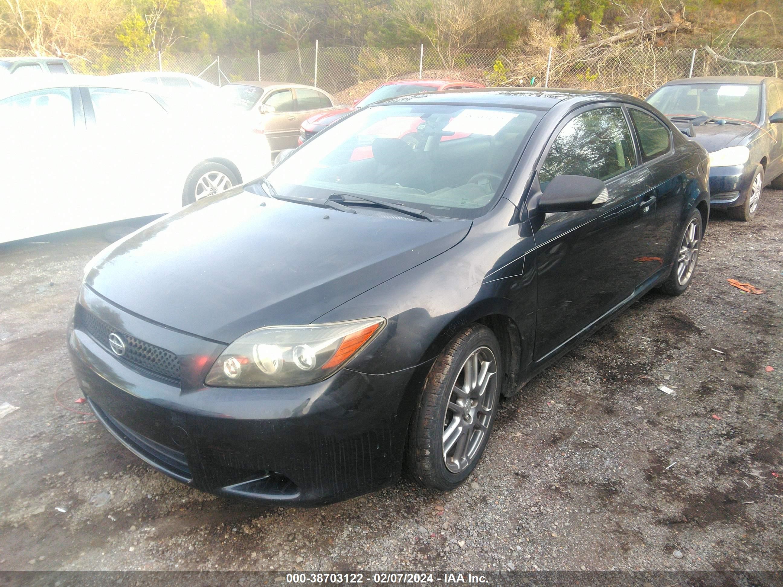 Photo 5 VIN: JTKDE167480269975 - SCION TC 