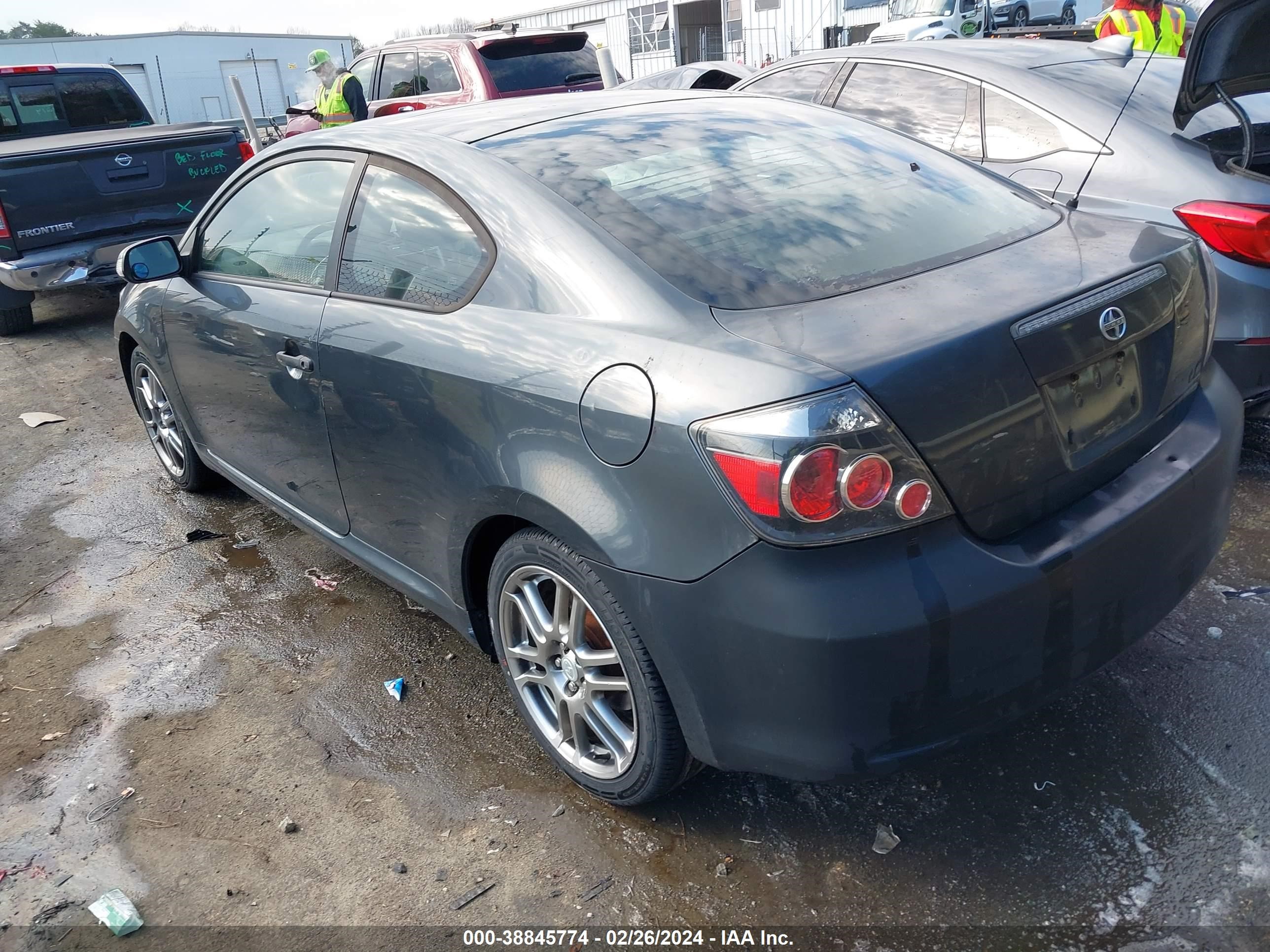 Photo 2 VIN: JTKDE167490283828 - SCION TC 