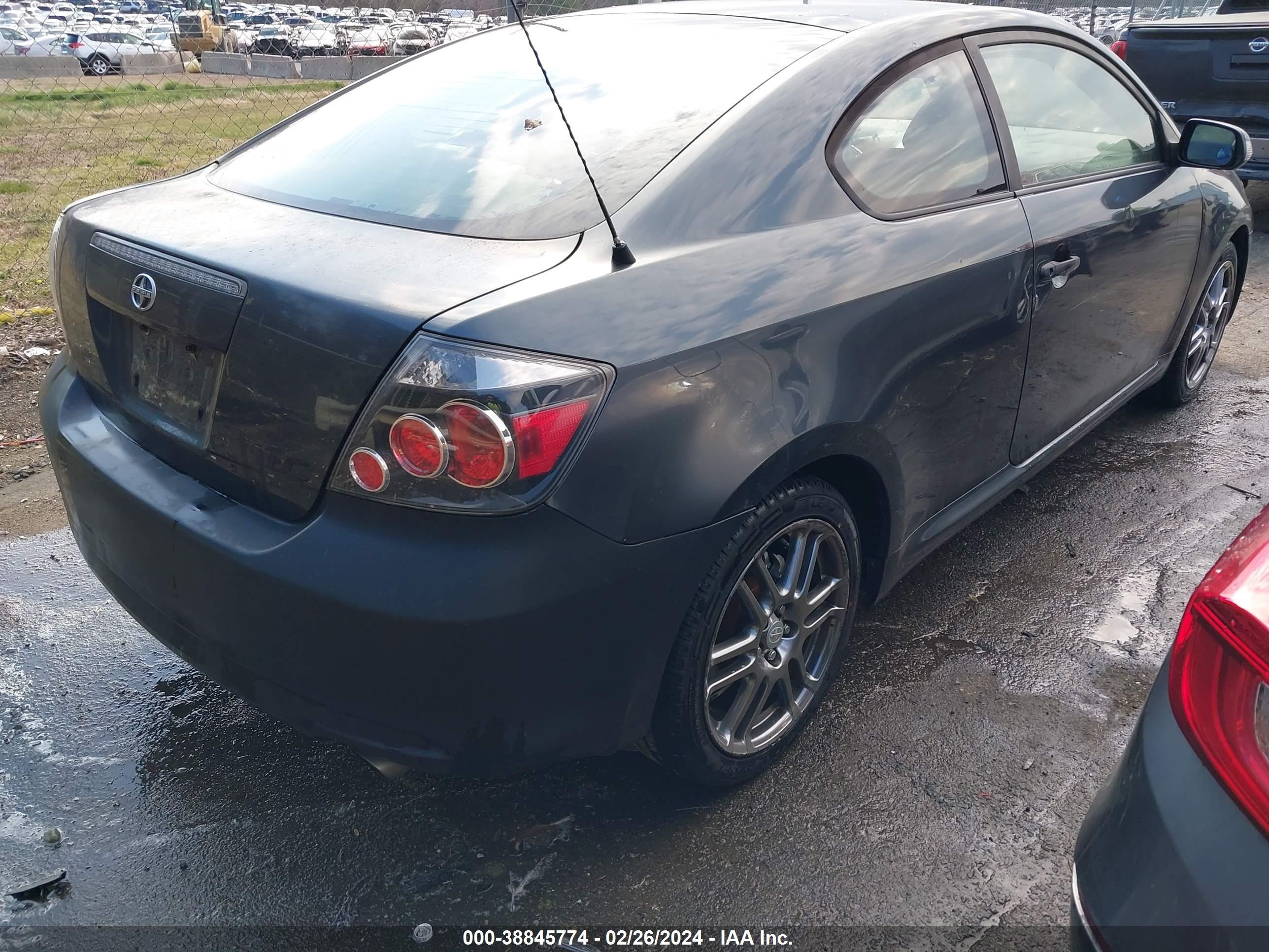 Photo 3 VIN: JTKDE167490283828 - SCION TC 