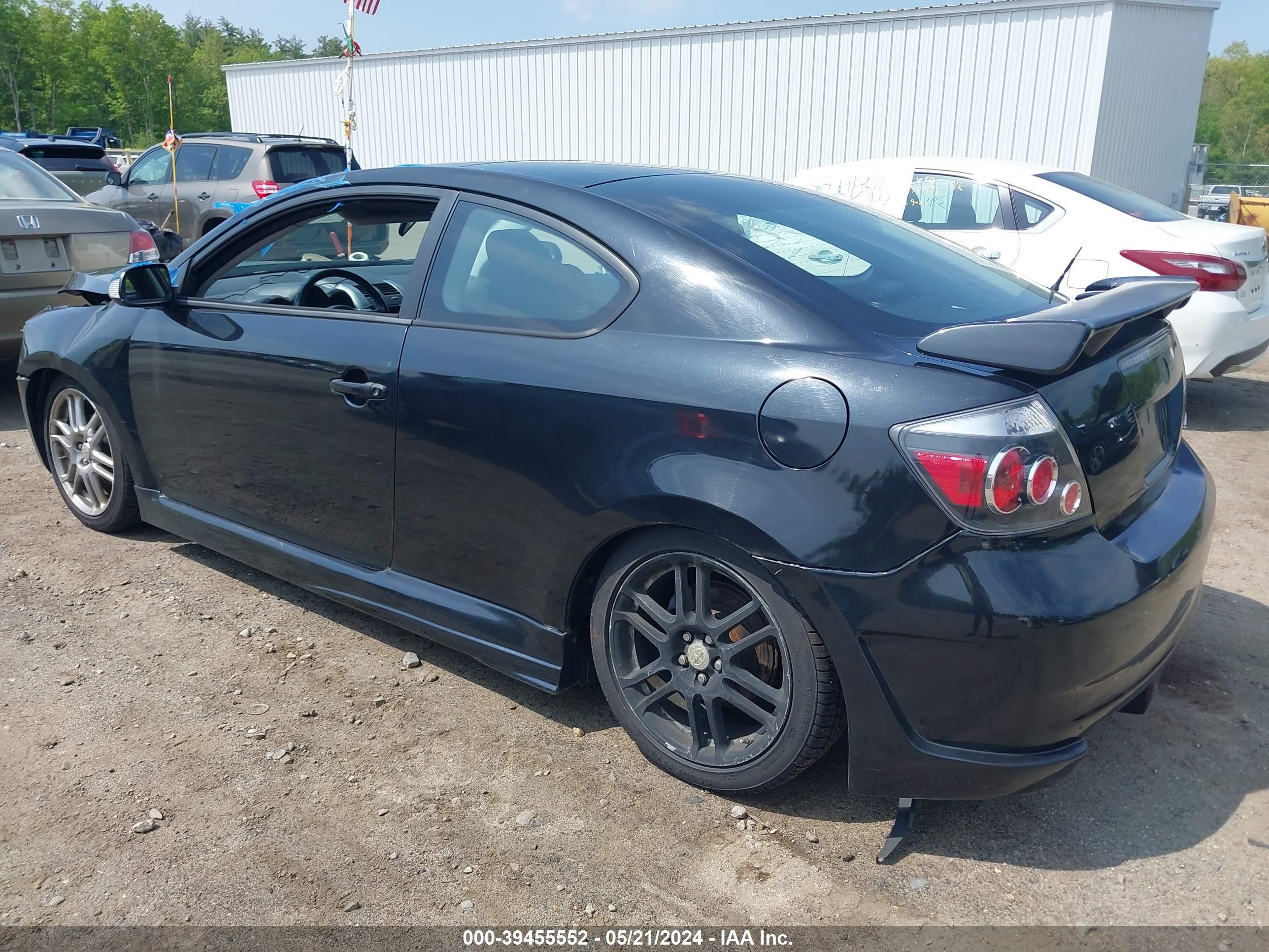 Photo 2 VIN: JTKDE167580268883 - SCION TC 