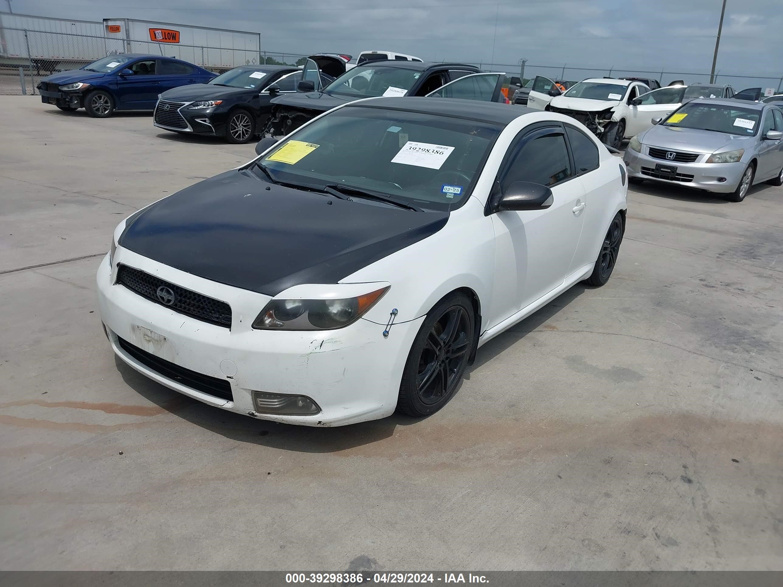 Photo 1 VIN: JTKDE167680271288 - SCION TC 