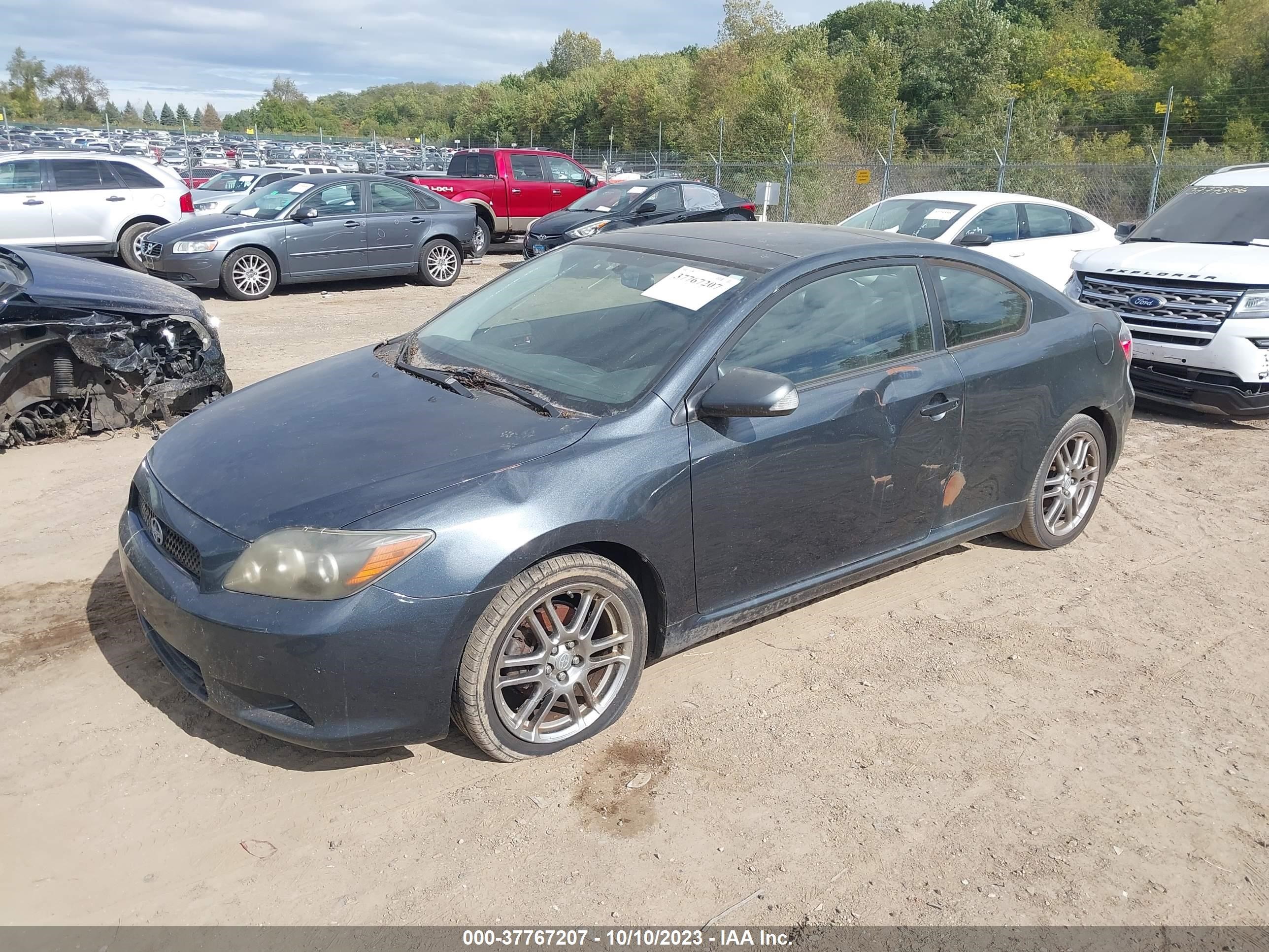 Photo 1 VIN: JTKDE167680271422 - SCION TC 