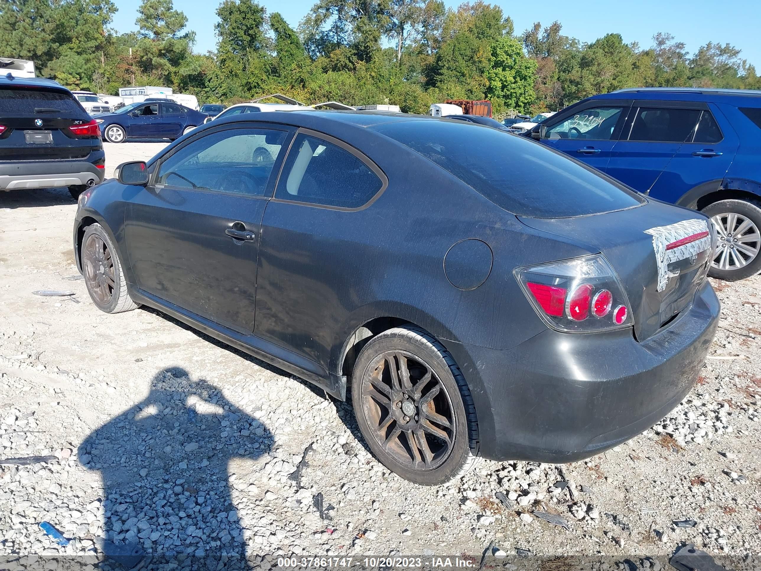 Photo 2 VIN: JTKDE167690289811 - SCION TC 