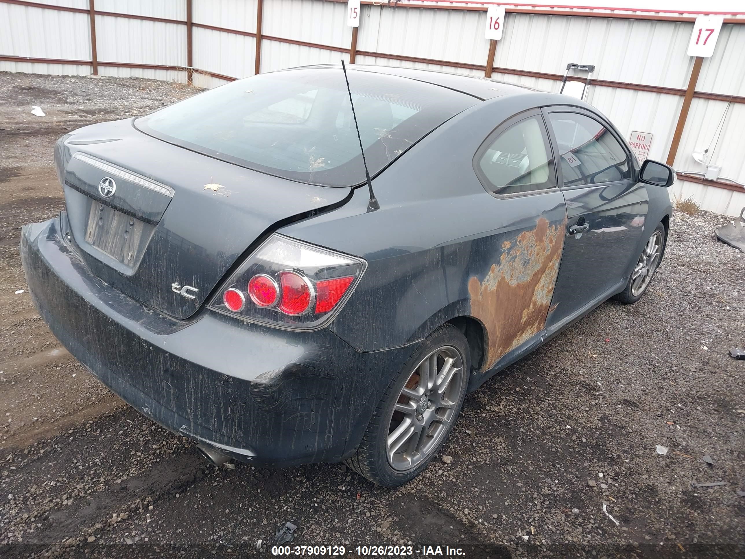 Photo 3 VIN: JTKDE167690293423 - SCION TC 