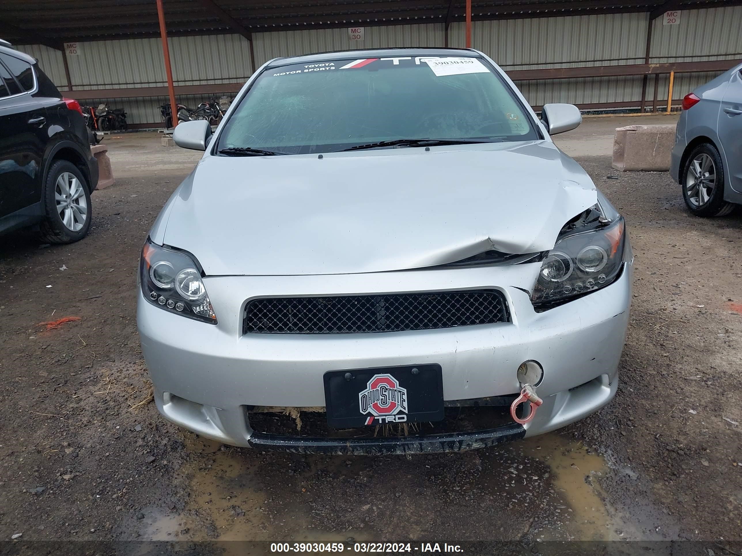 Photo 11 VIN: JTKDE167780253477 - SCION TC 