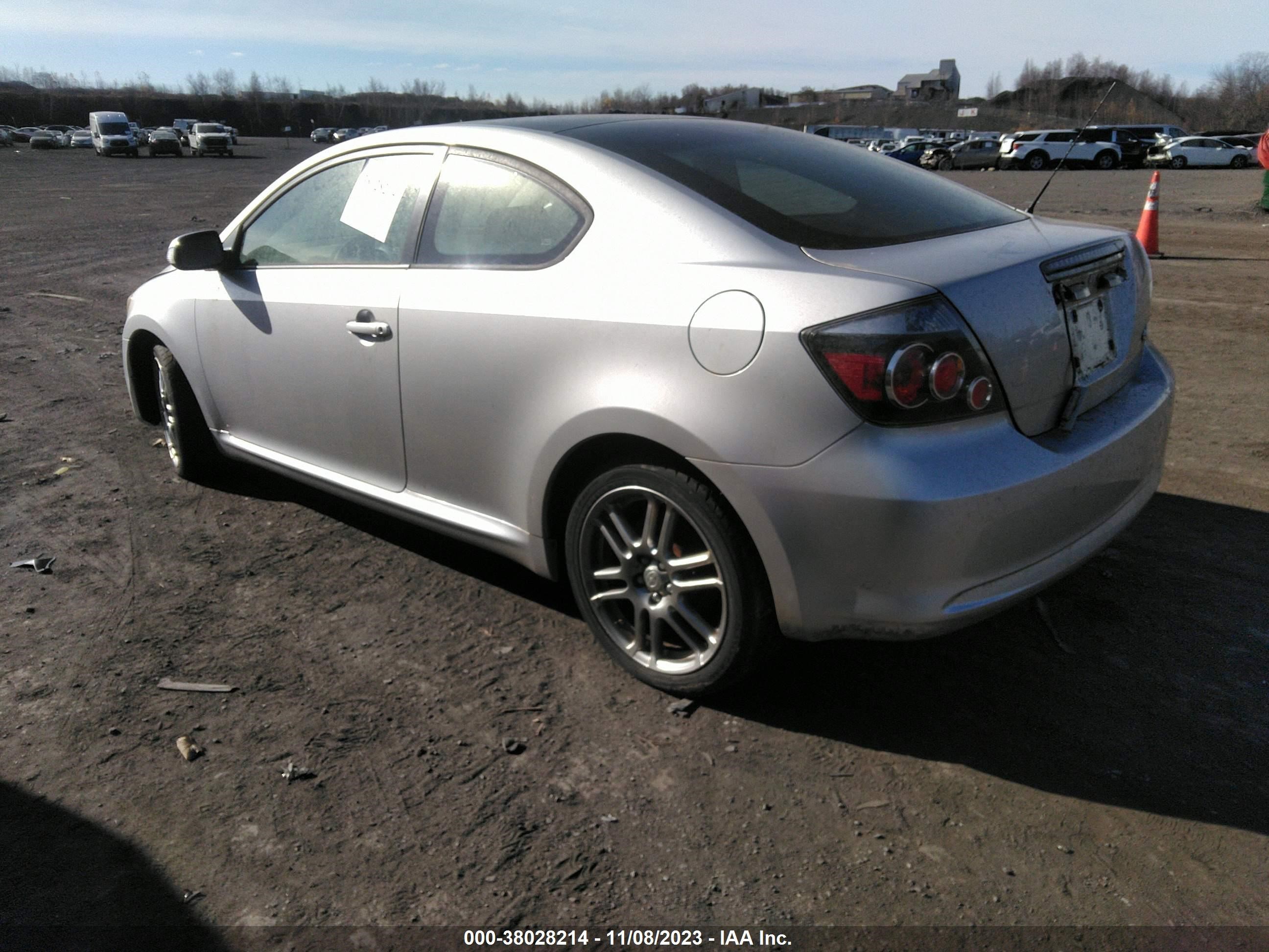 Photo 2 VIN: JTKDE167790282284 - SCION TC 