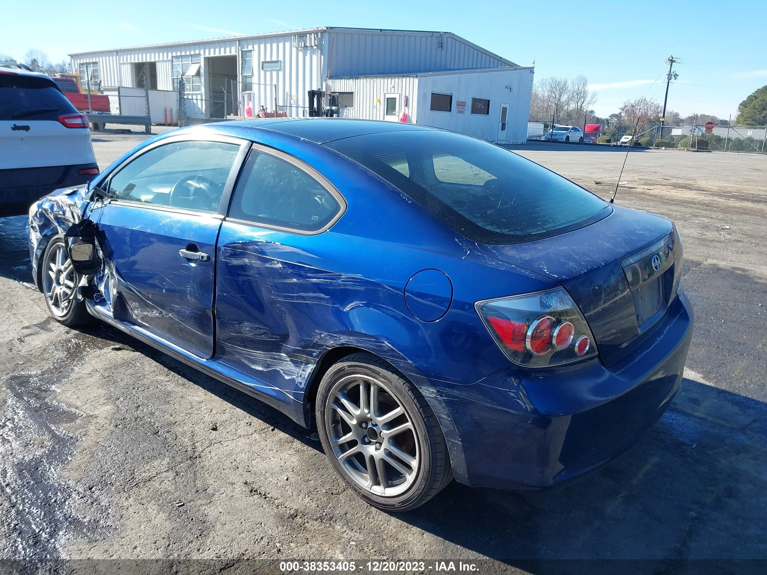 Photo 2 VIN: JTKDE167790284083 - SCION TC 