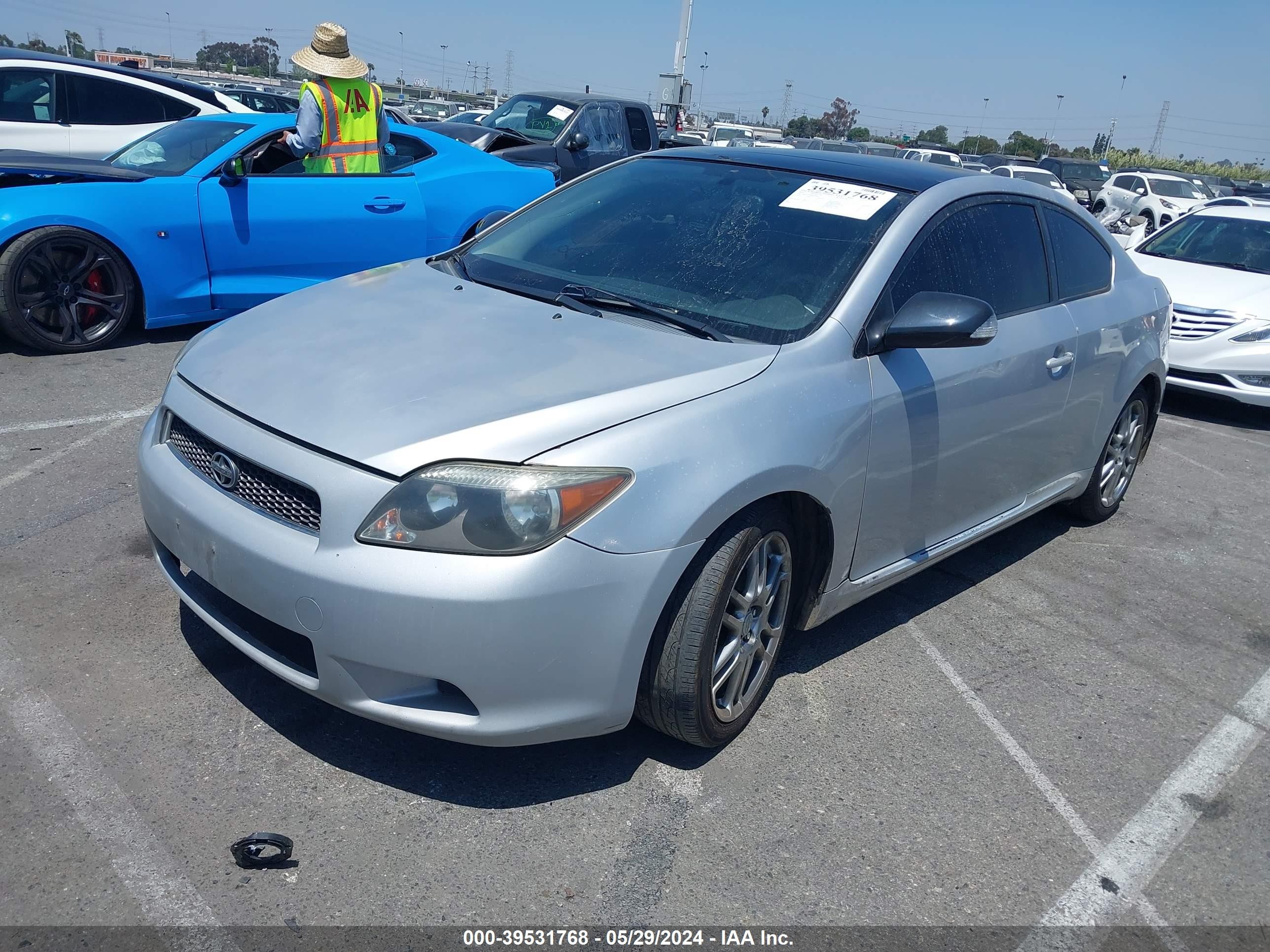 Photo 1 VIN: JTKDE167850039965 - SCION TC 