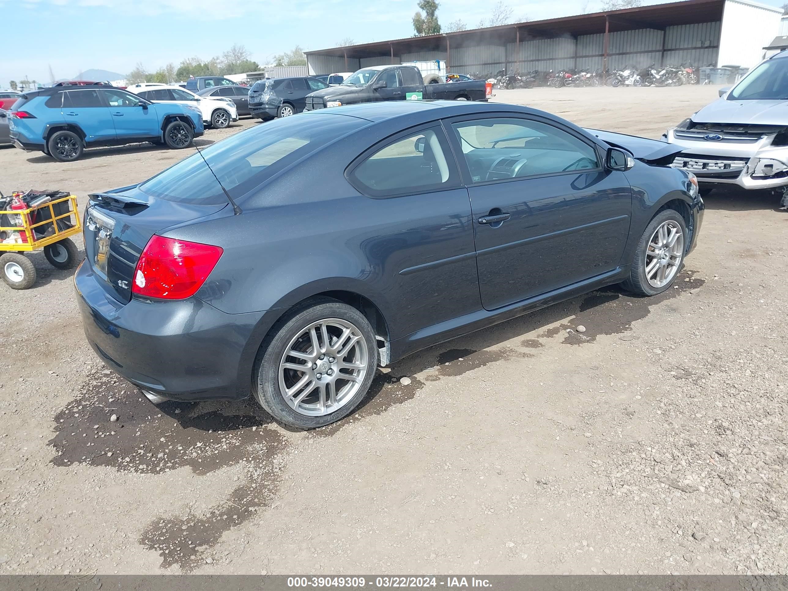 Photo 3 VIN: JTKDE167870175421 - SCION TC 