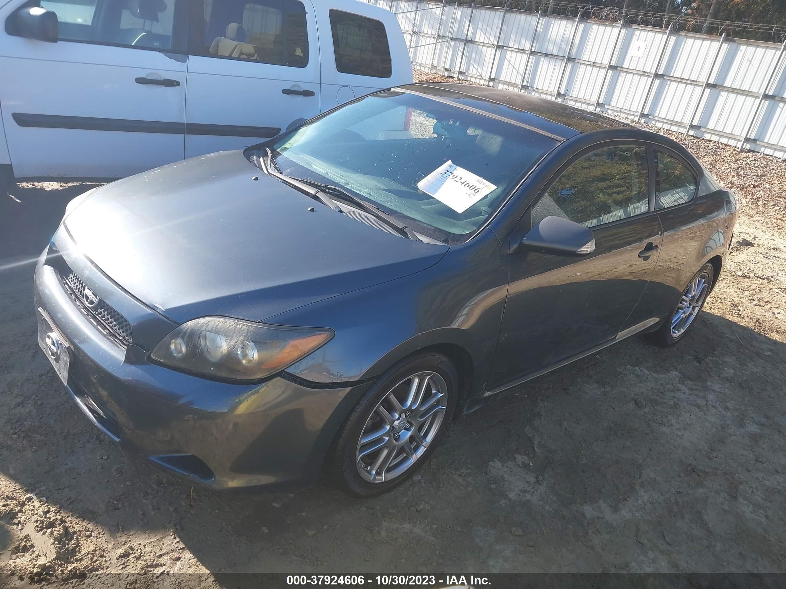 Photo 1 VIN: JTKDE167880237739 - SCION TC 