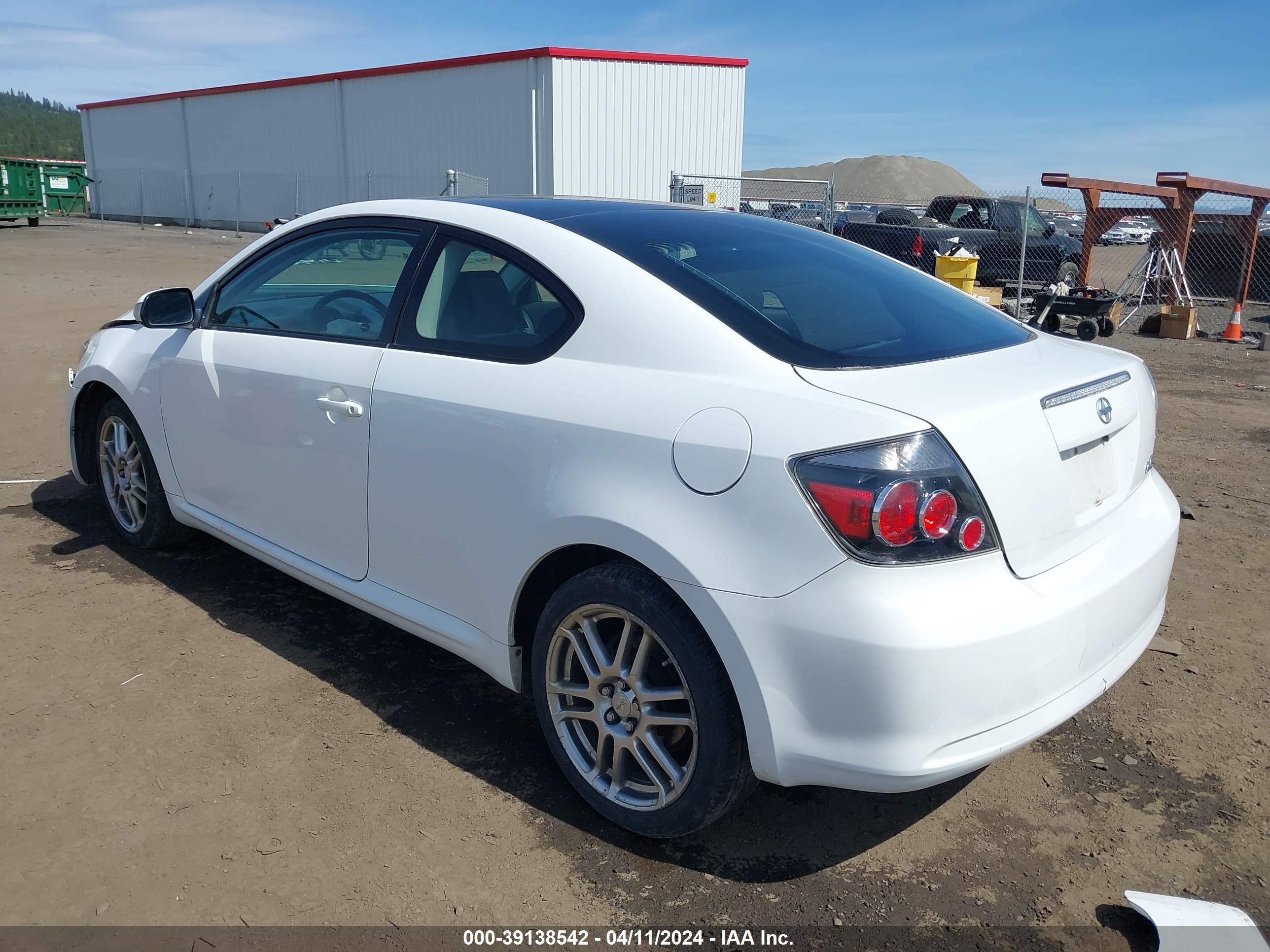 Photo 2 VIN: JTKDE167980223879 - SCION TC 