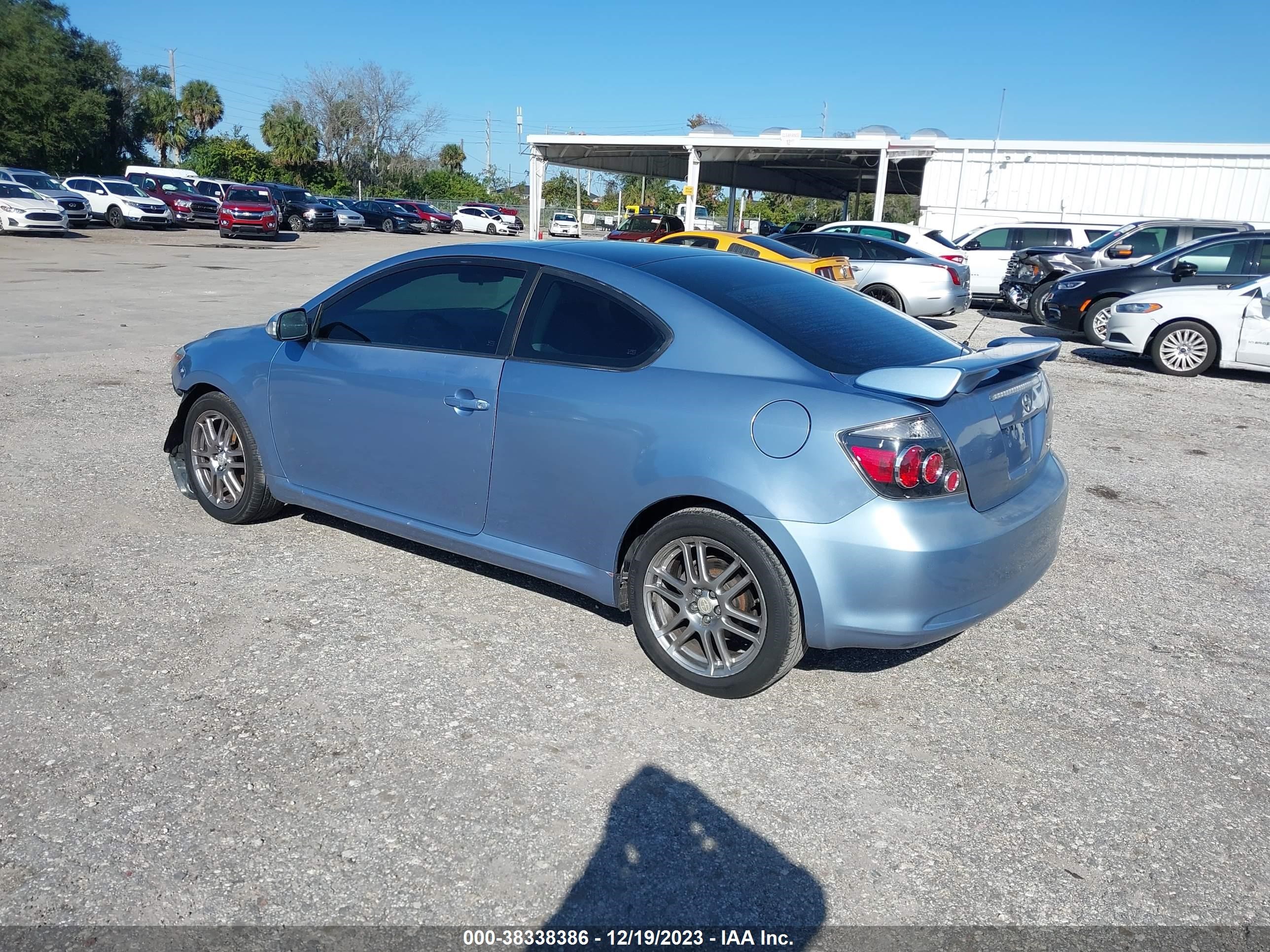 Photo 2 VIN: JTKDE167990279564 - SCION TC 