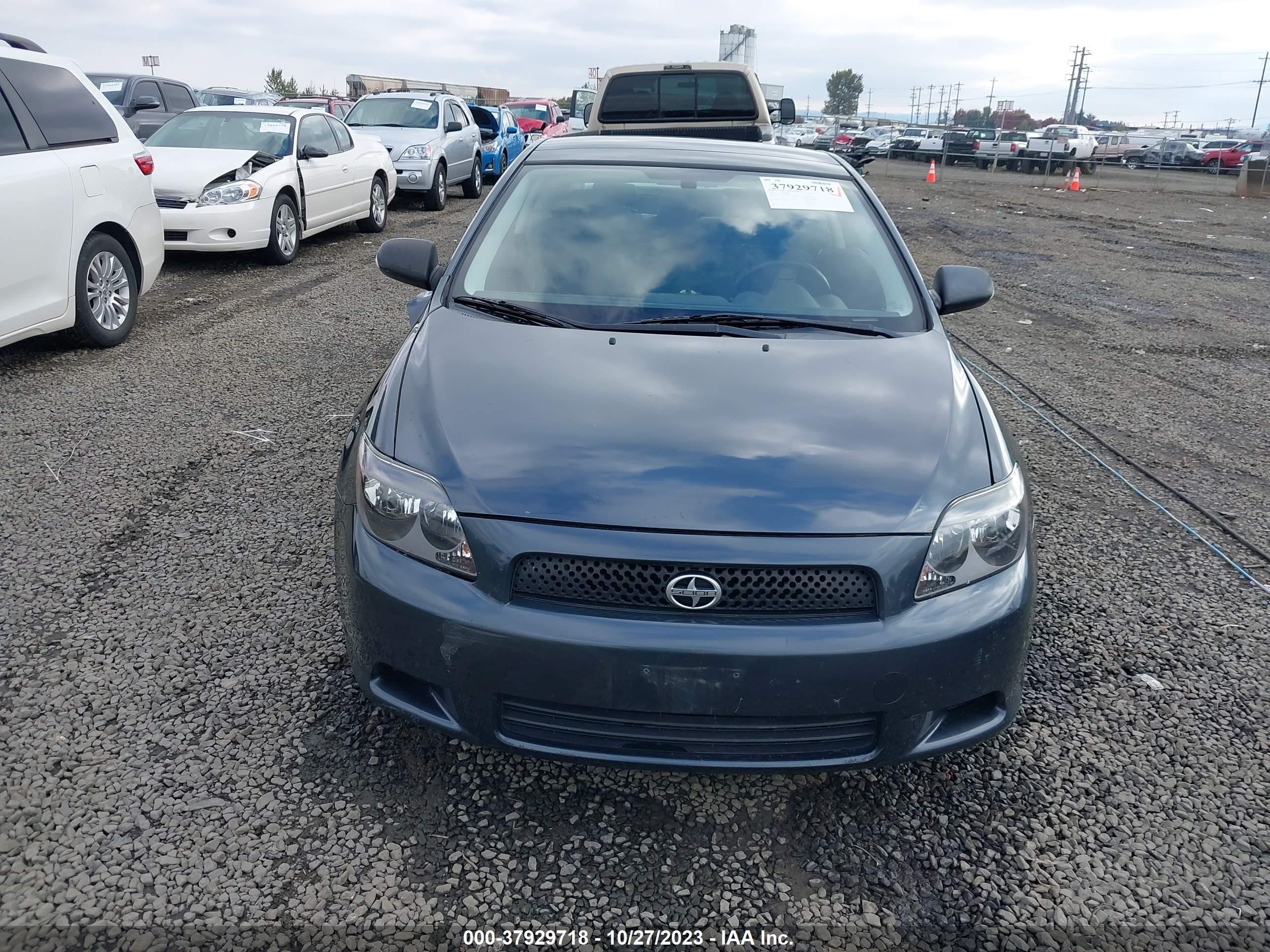 Photo 12 VIN: JTKDE167990280682 - SCION TC 