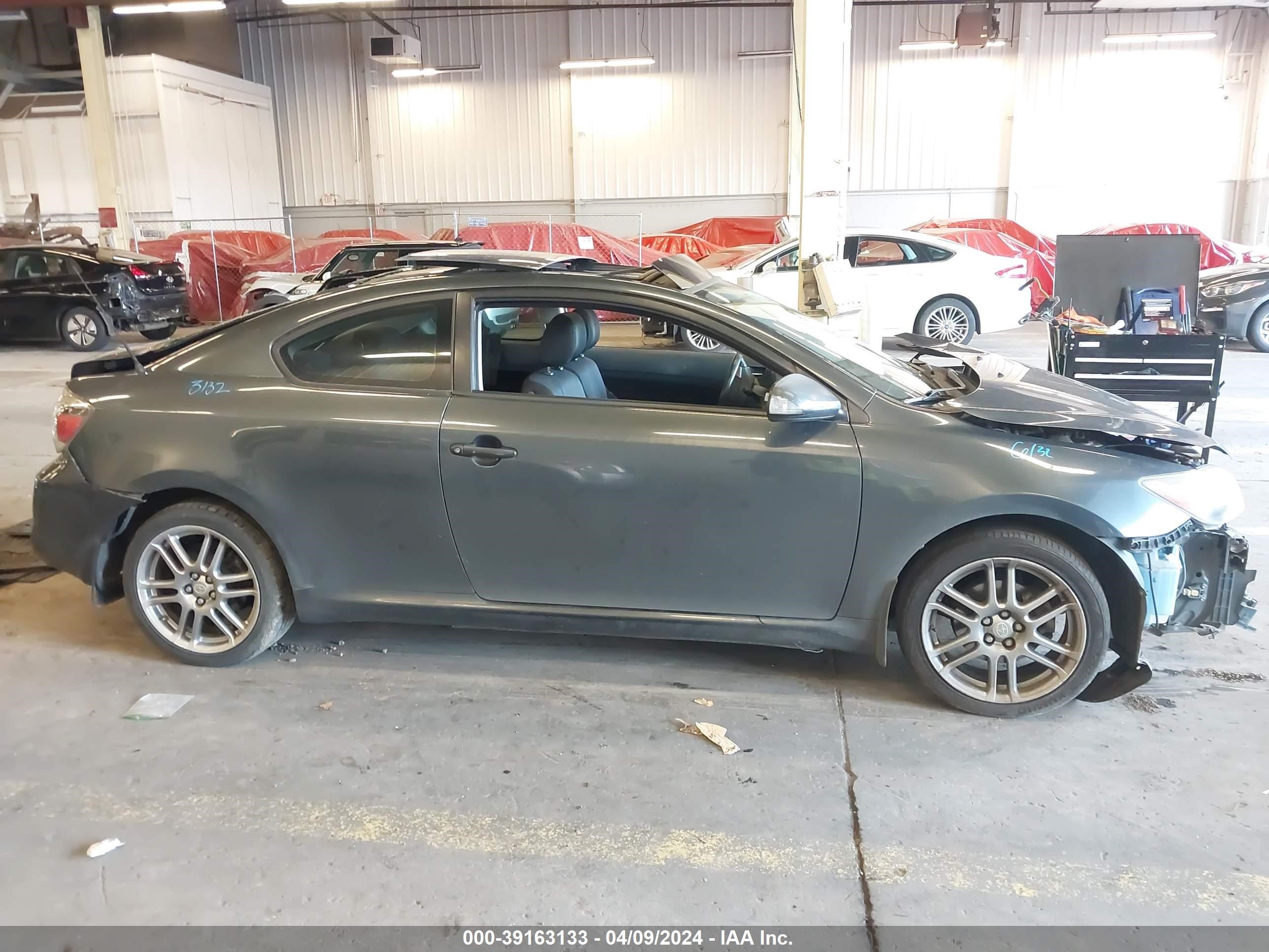 Photo 12 VIN: JTKDE167990289558 - SCION TC 