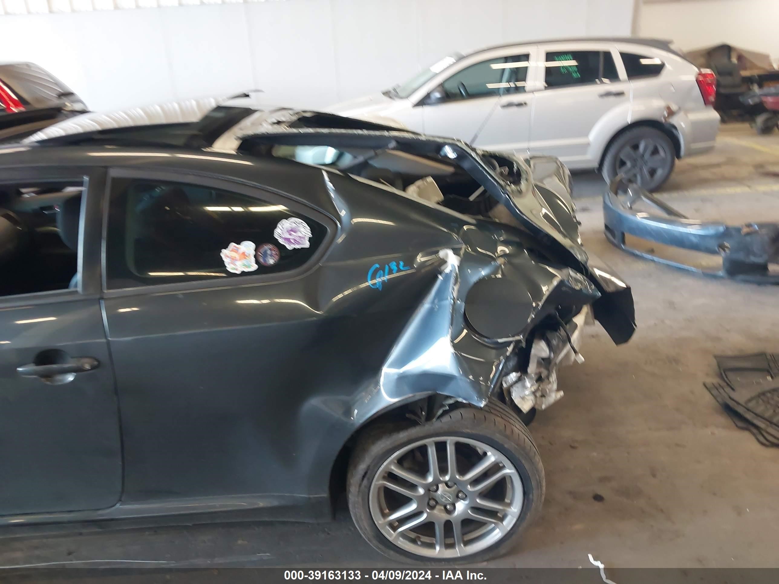 Photo 5 VIN: JTKDE167990289558 - SCION TC 