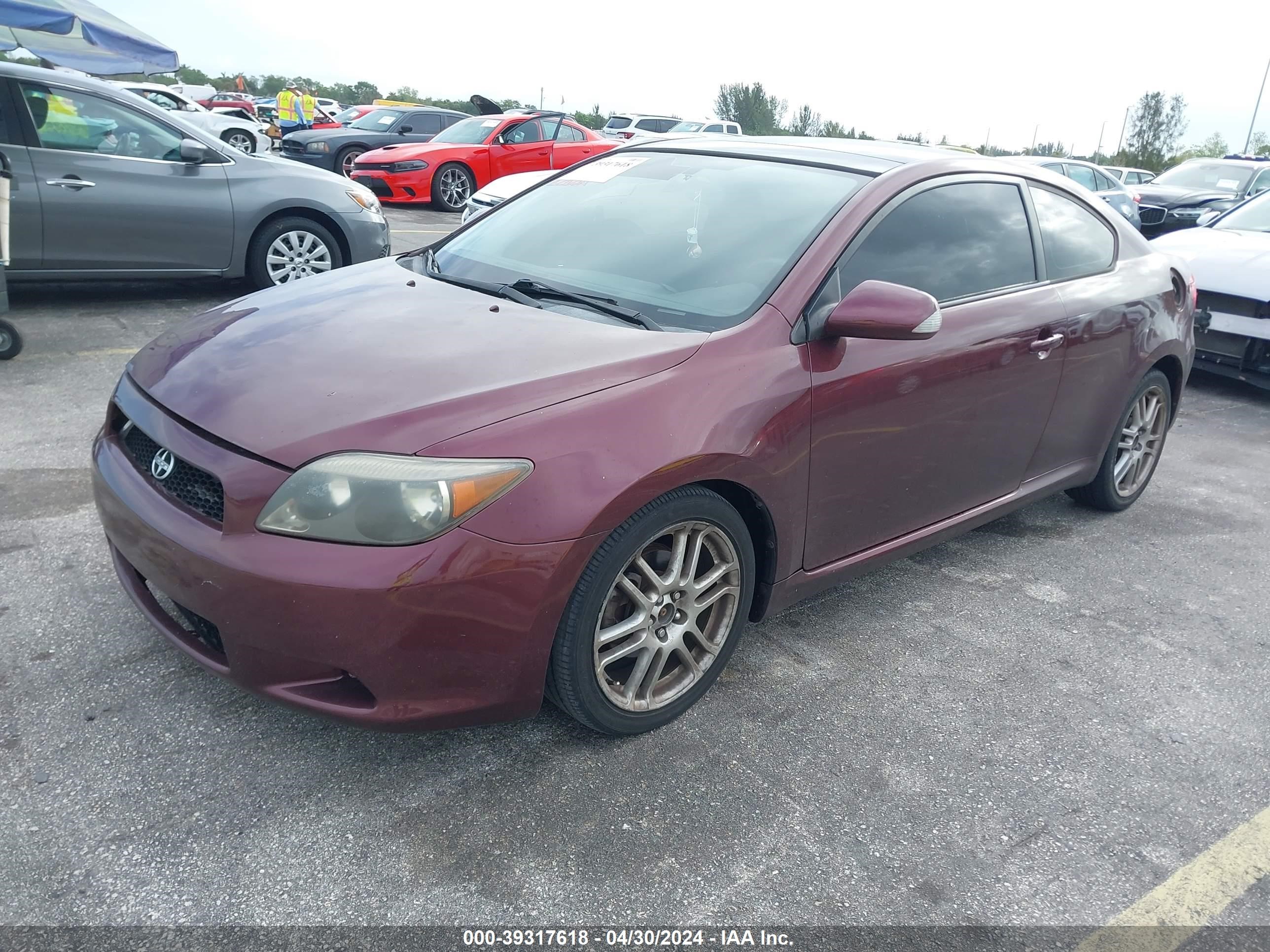 Photo 1 VIN: JTKDE167X50038137 - SCION TC 