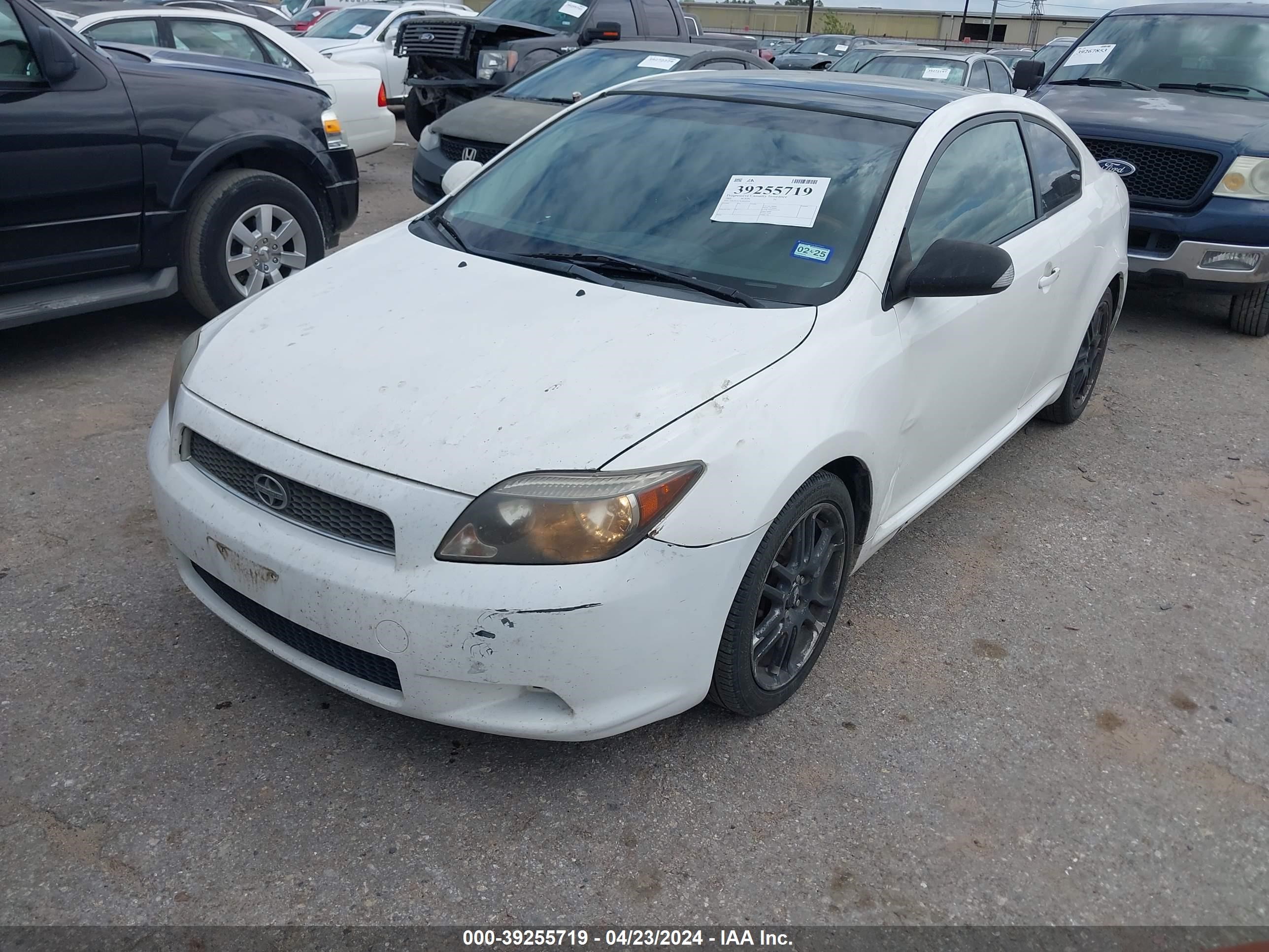 Photo 1 VIN: JTKDE167X50045959 - SCION TC 