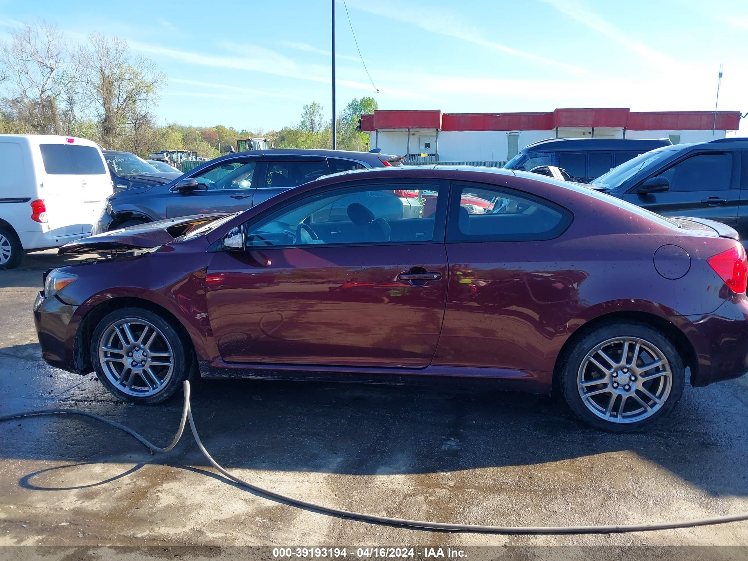 Photo 14 VIN: JTKDE167X70212484 - SCION TC 