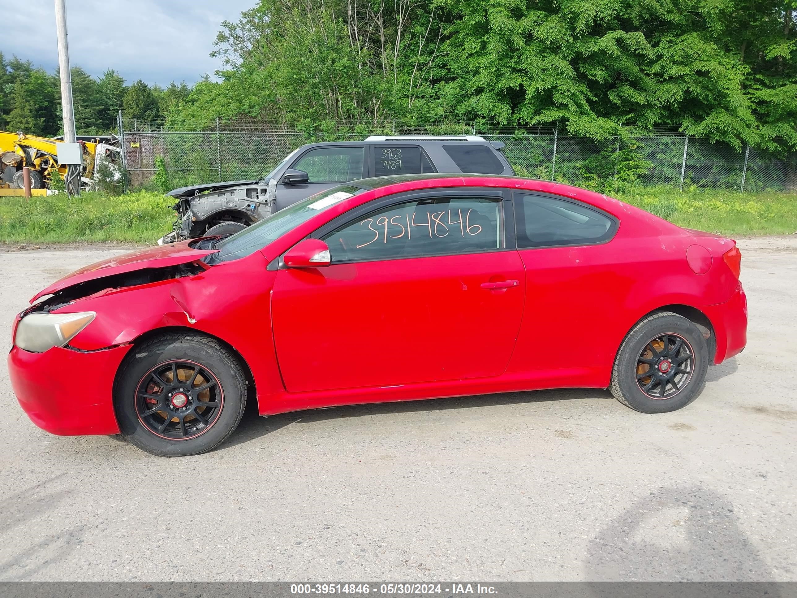 Photo 11 VIN: JTKDE177050055074 - SCION TC 