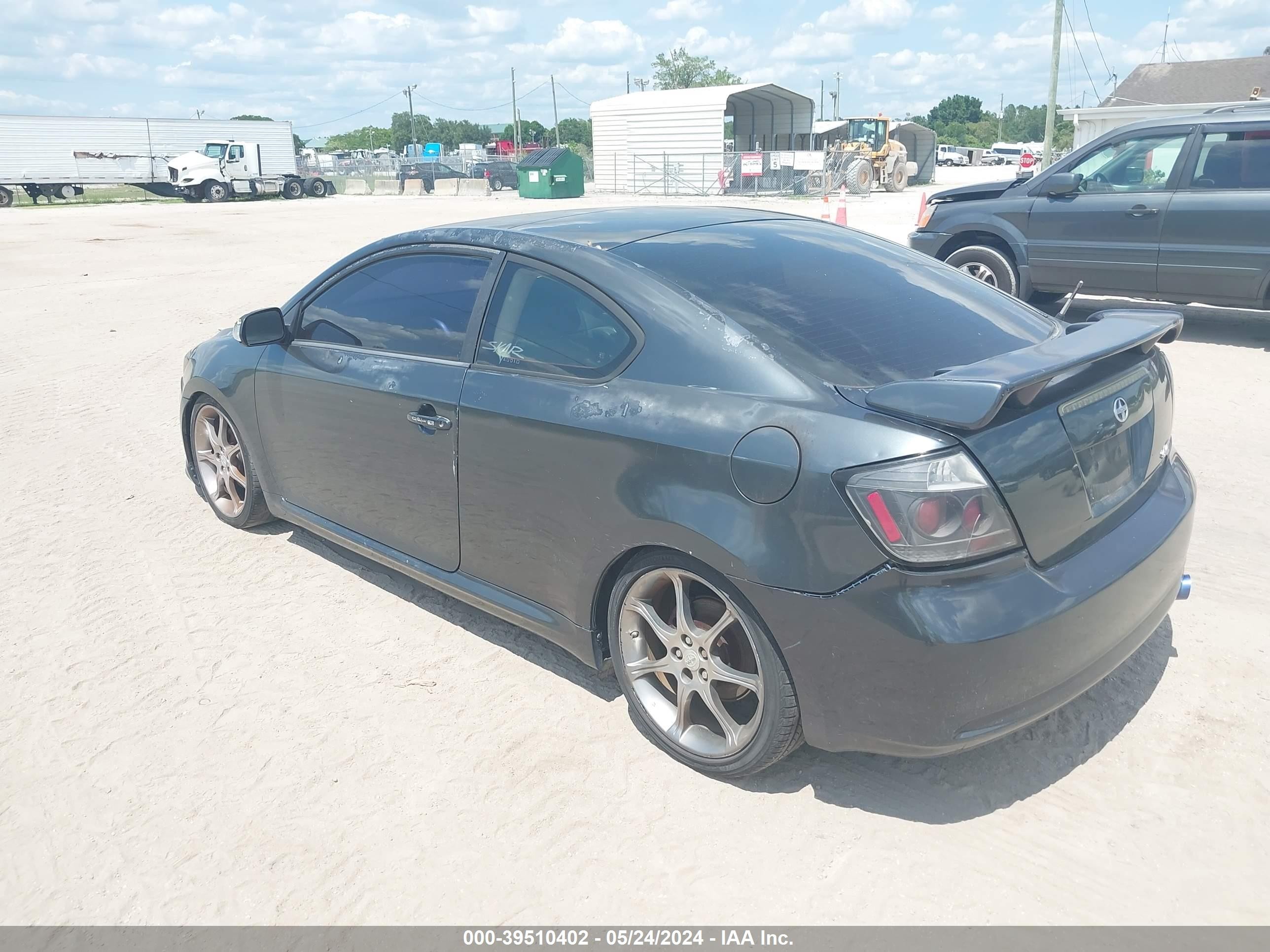 Photo 2 VIN: JTKDE177060129059 - SCION TC 