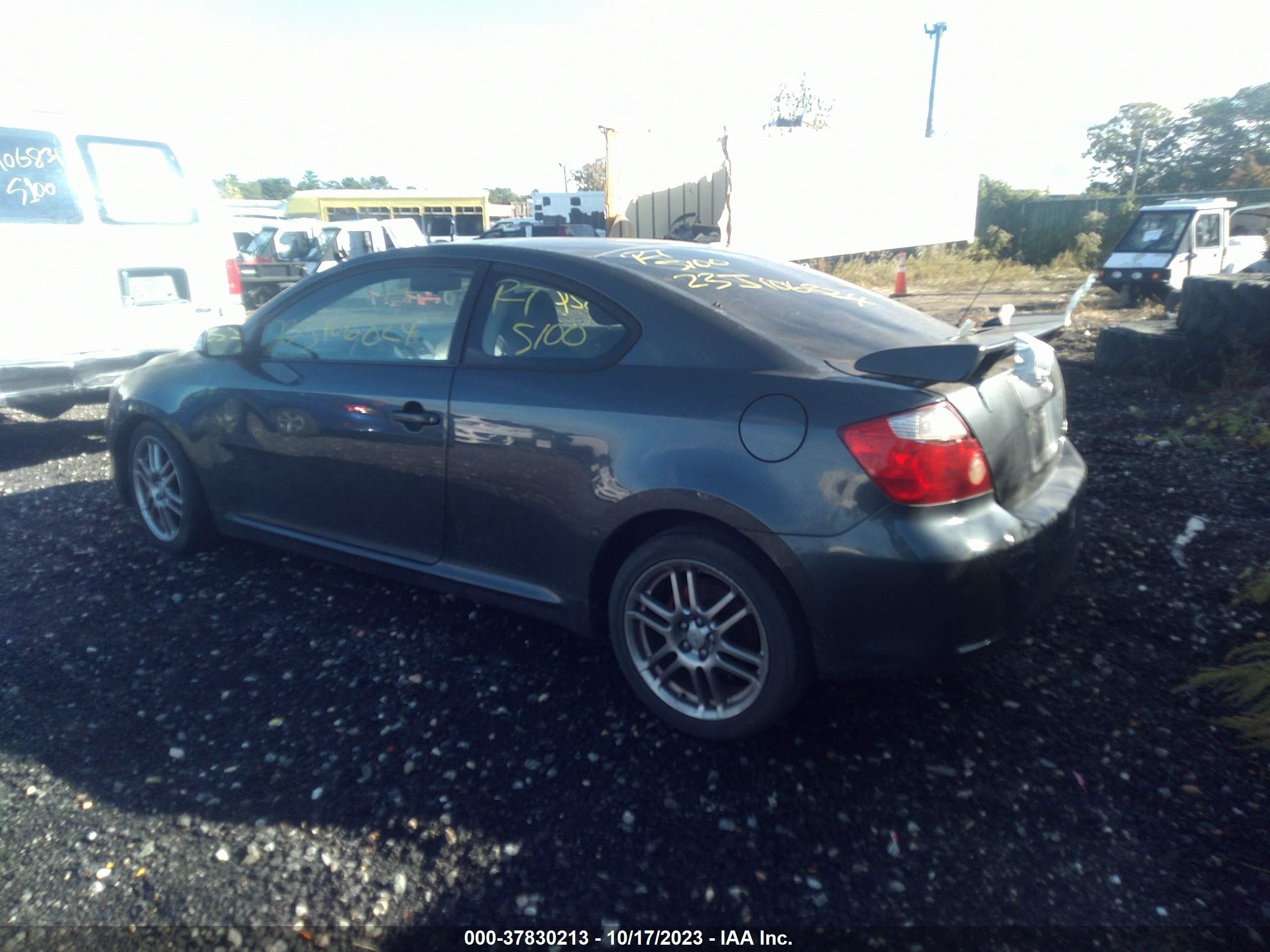 Photo 2 VIN: JTKDE177070144923 - SCION TC 