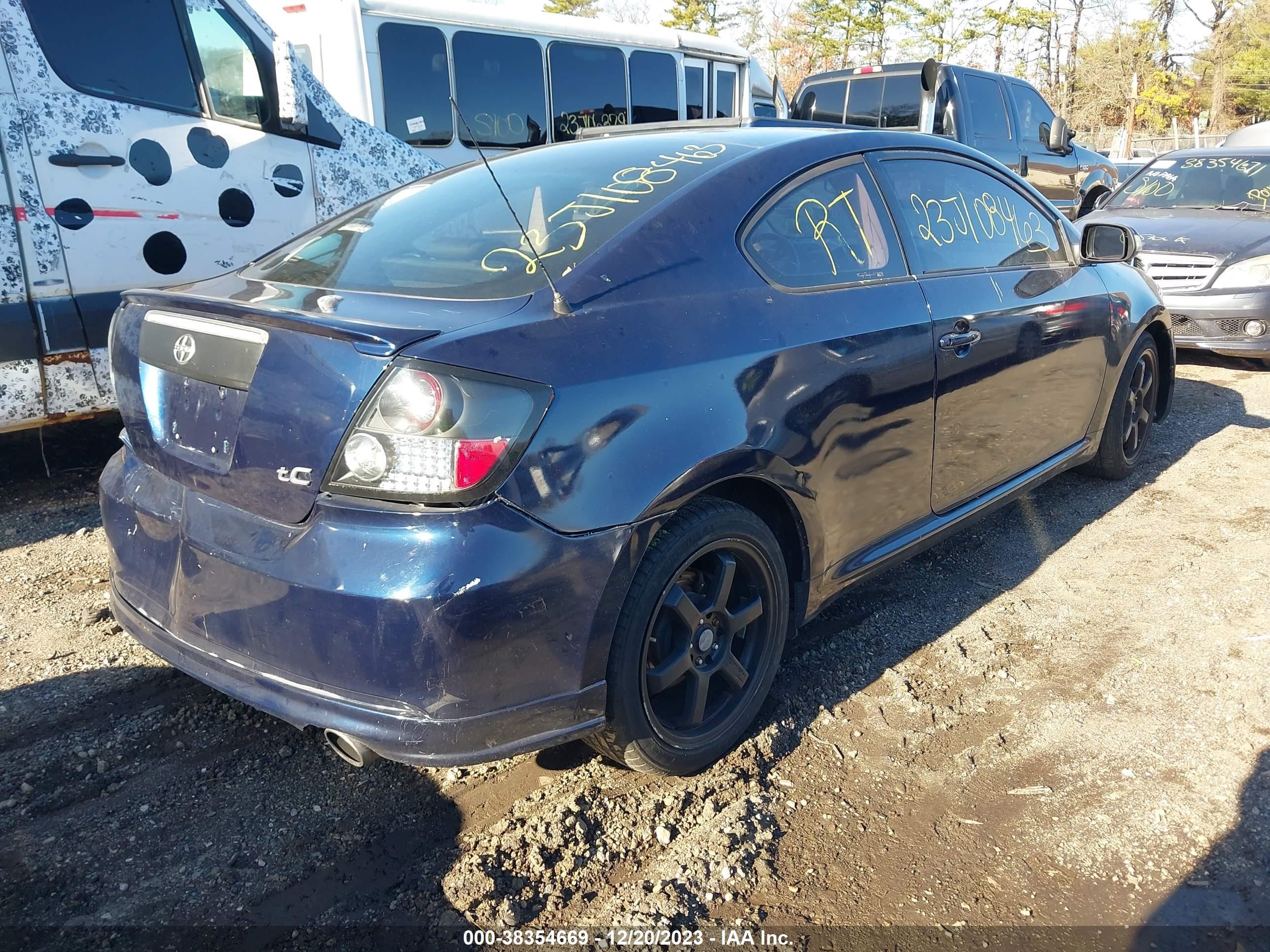 Photo 3 VIN: JTKDE177150009169 - SCION TC 