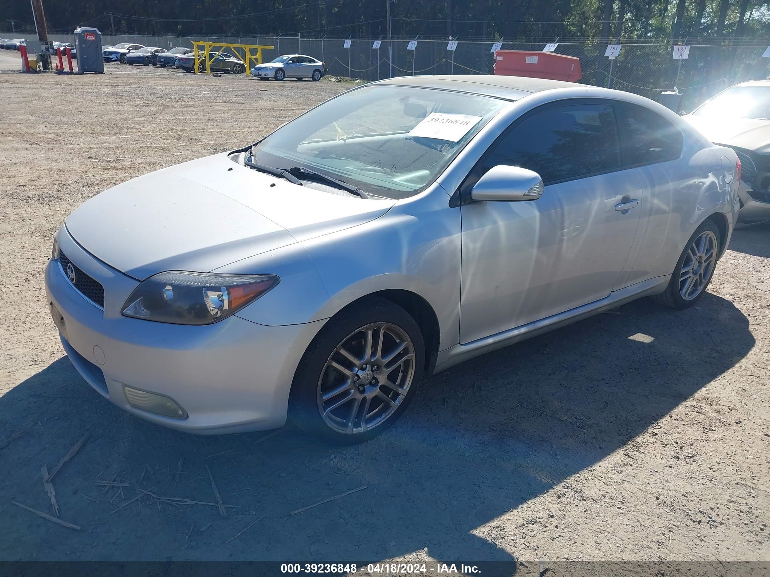 Photo 1 VIN: JTKDE177150057318 - SCION TC 