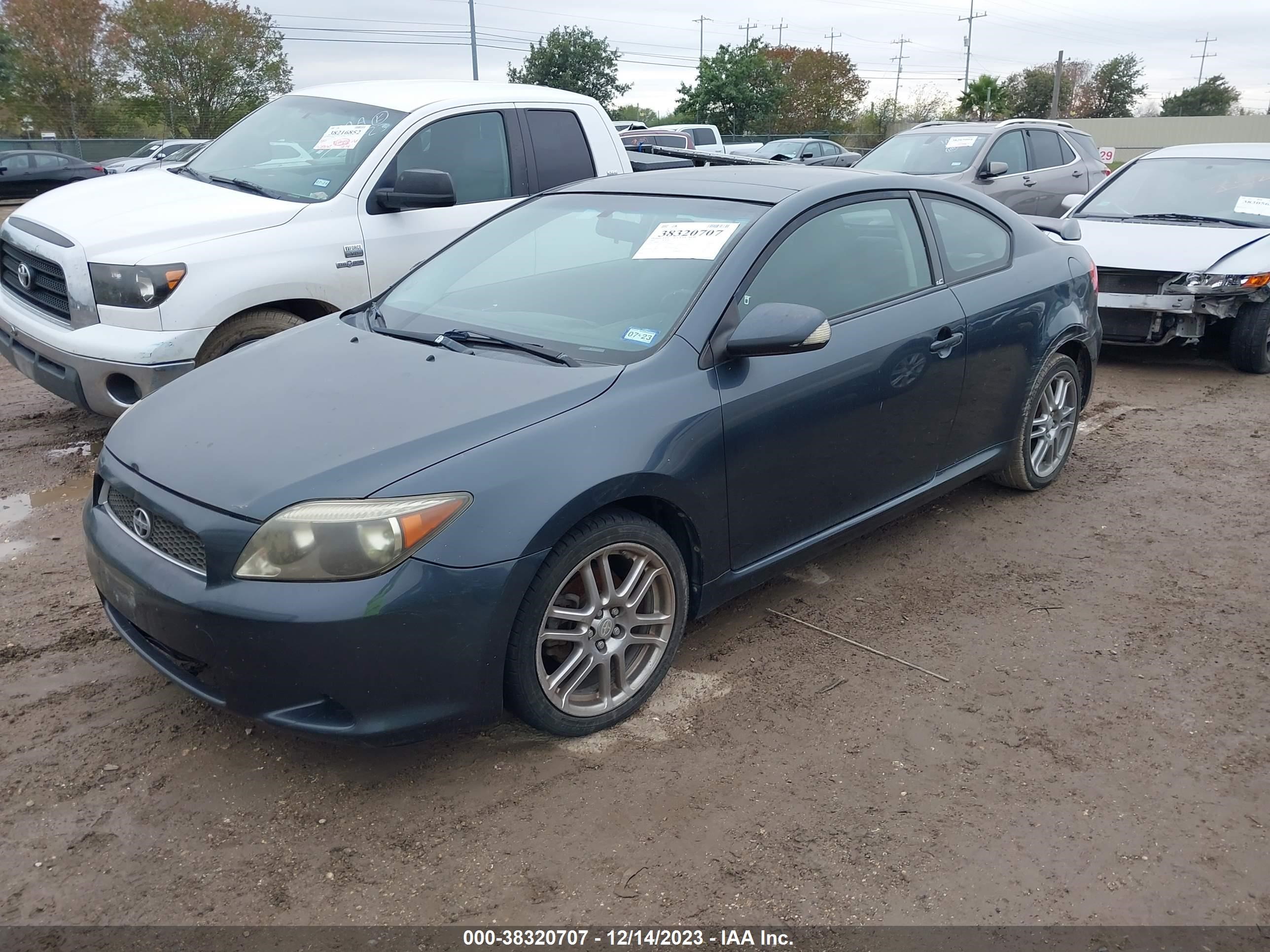 Photo 1 VIN: JTKDE177270183044 - SCION TC 